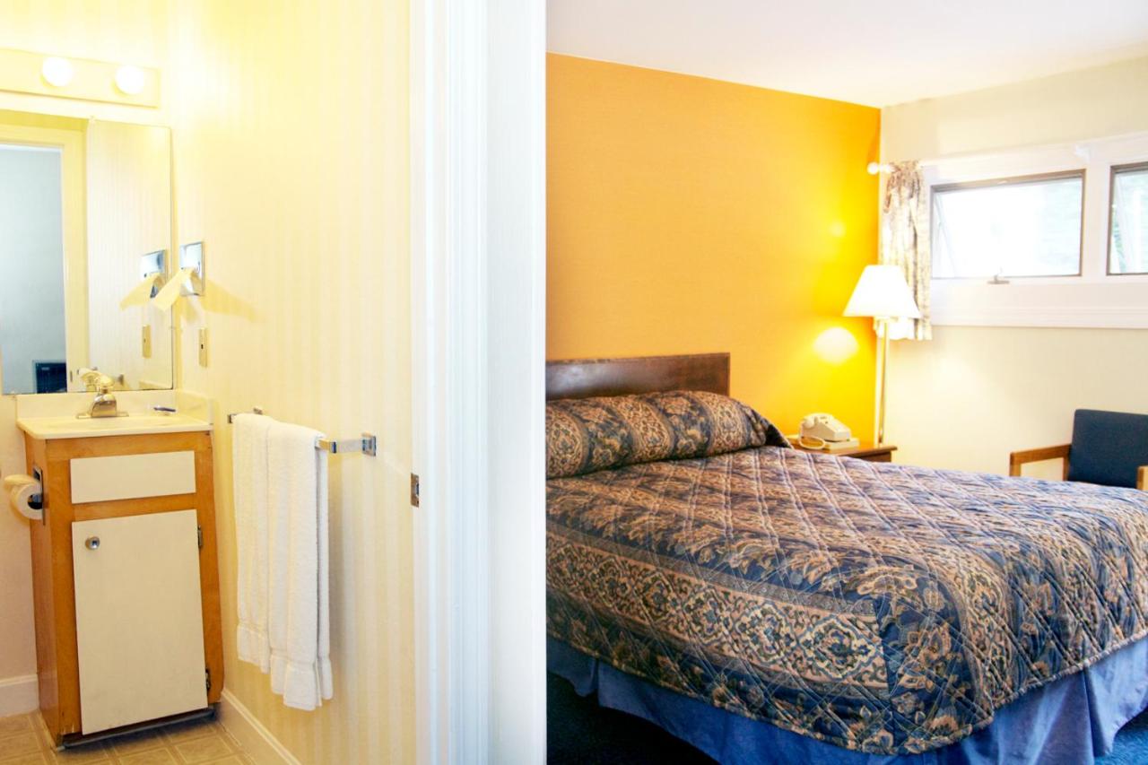 Queen Room - Photo 8