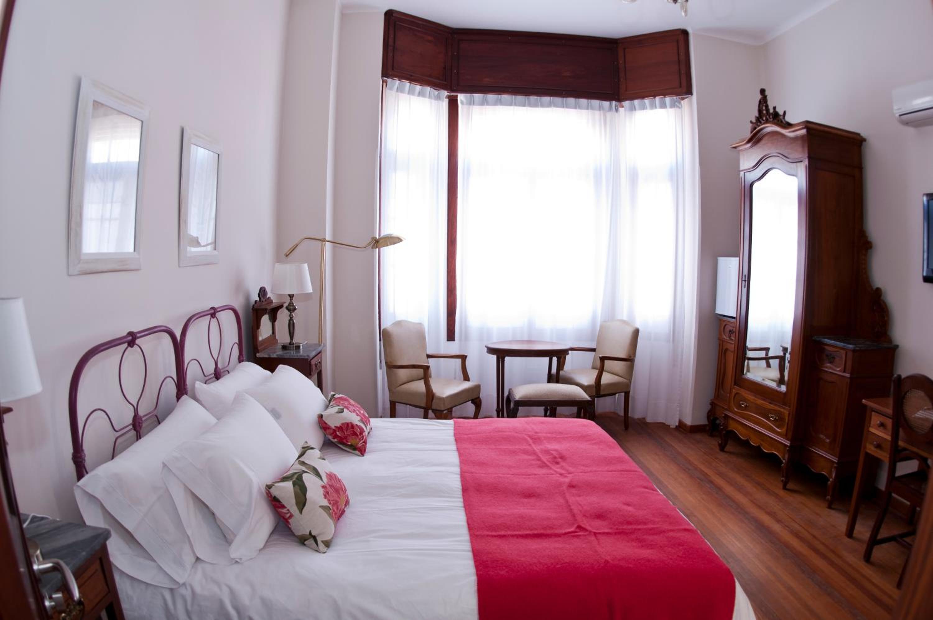 Deluxe Suite photo 3