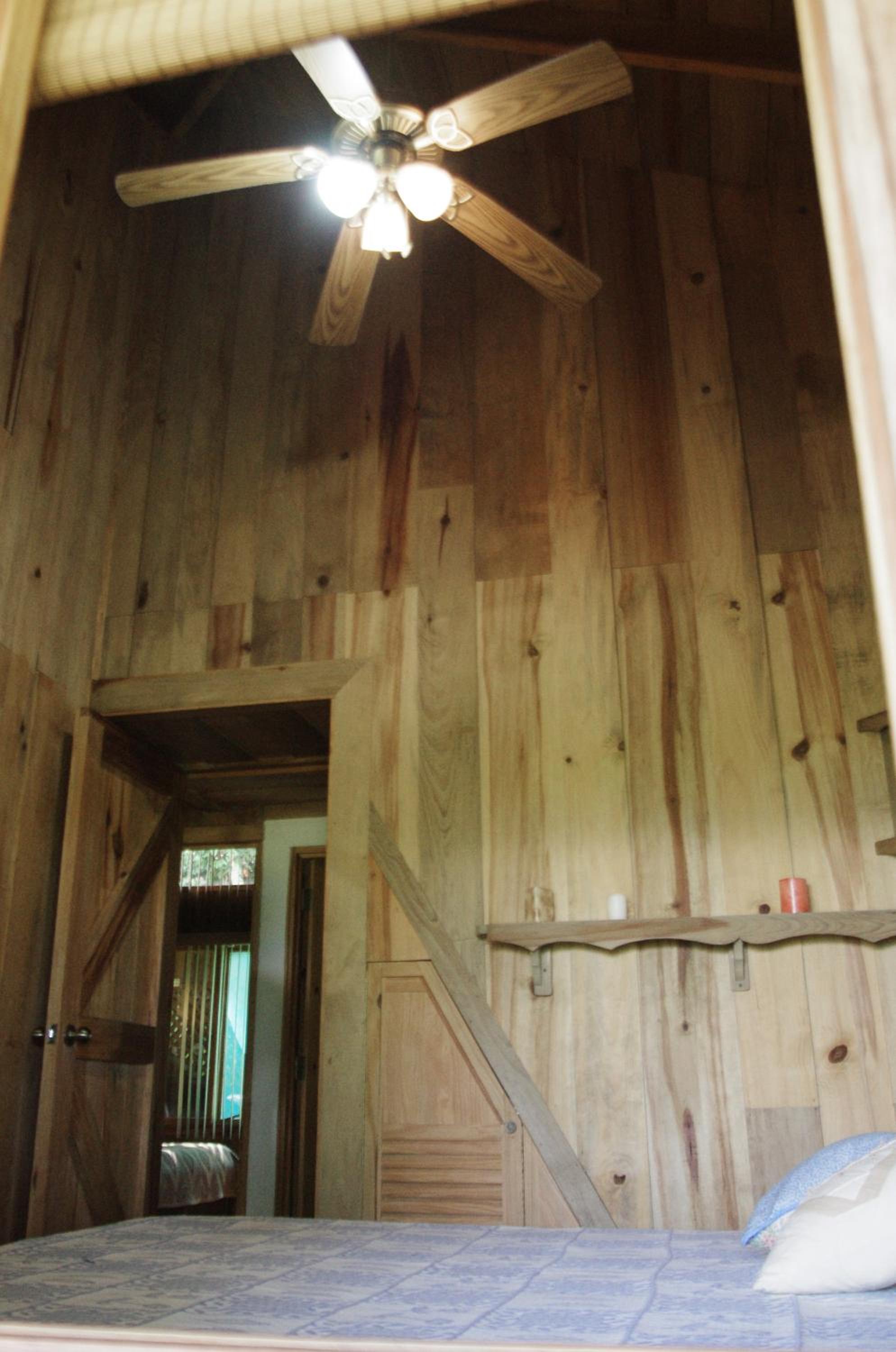 Standard Double Room with Shared Bathroom photo 2
