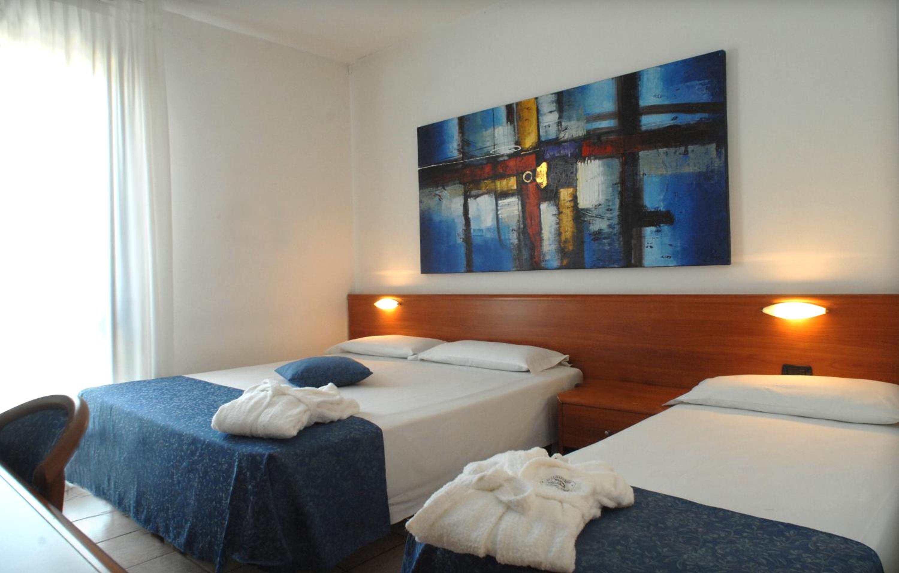 Triple Room photo 3