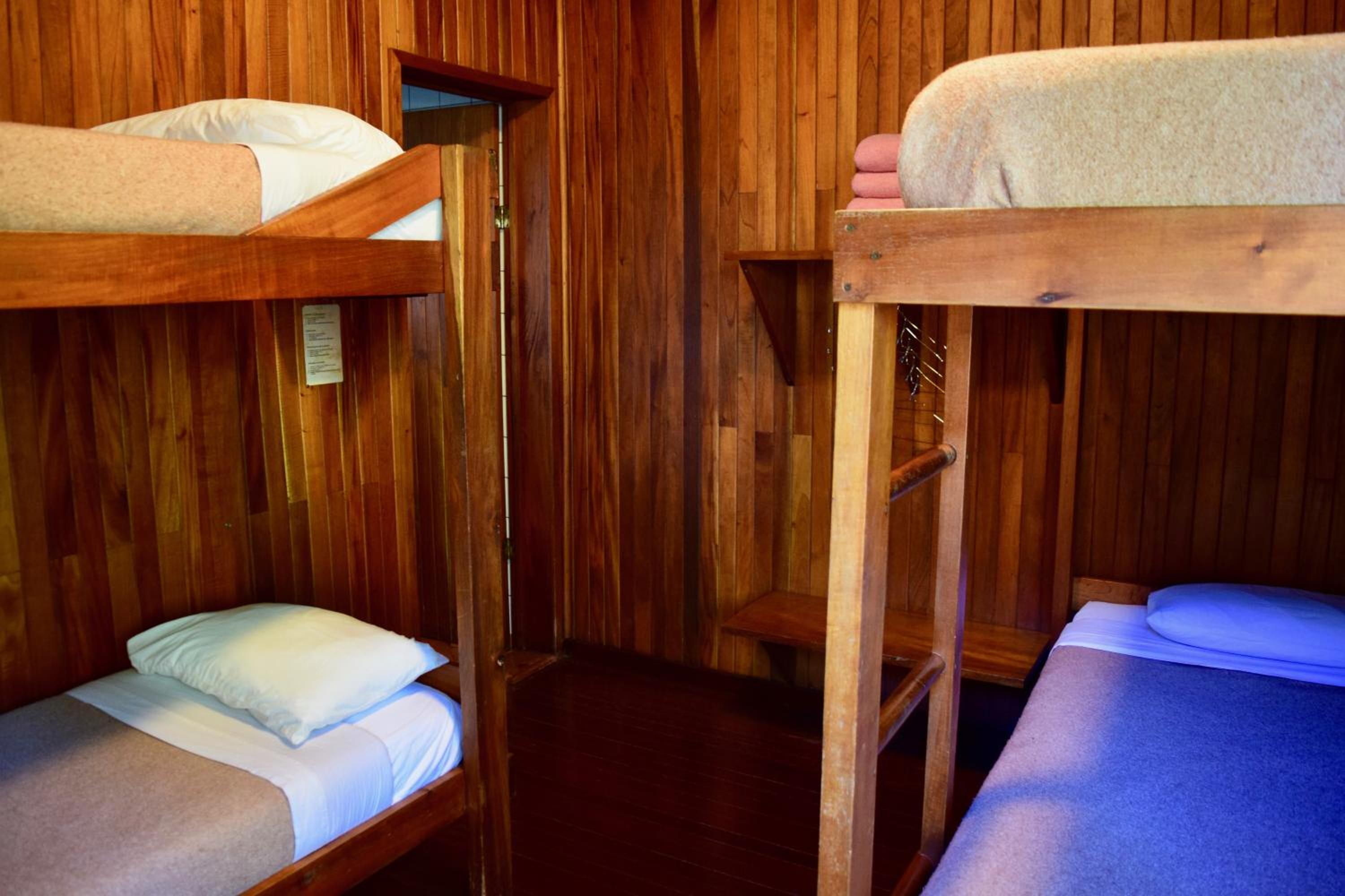 Economy Quadruple Room photo 1
