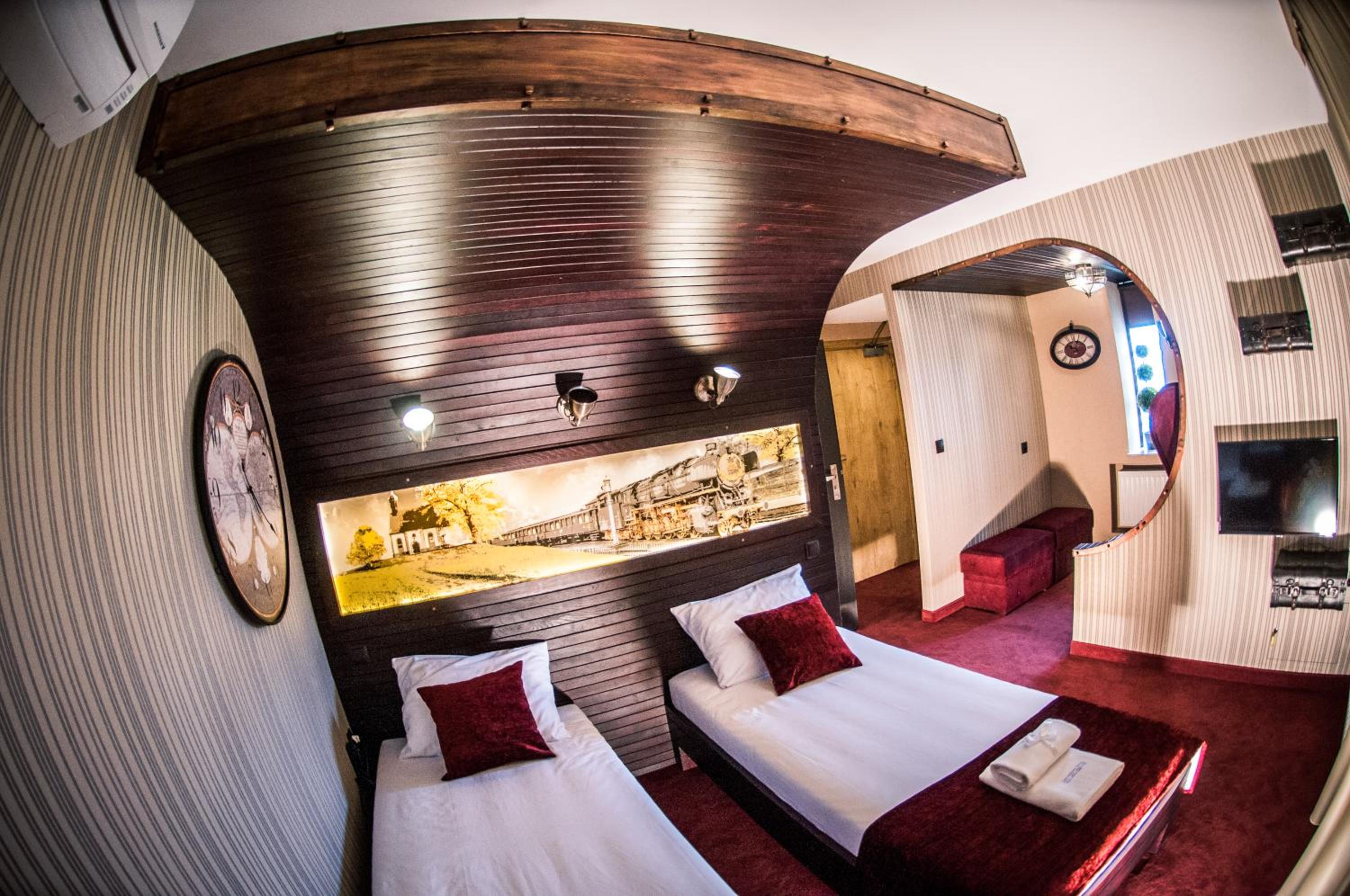 Standard Quadruple Room - Photo 2