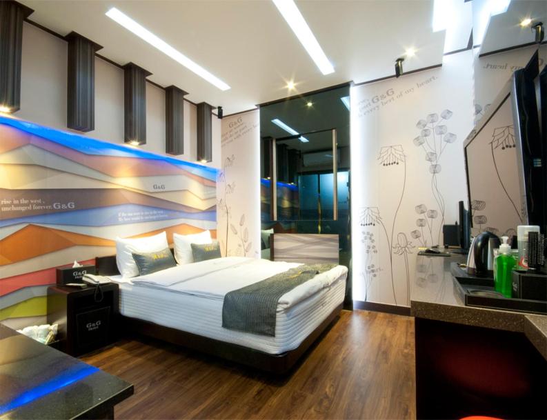 Standard Double Room - Photo 4