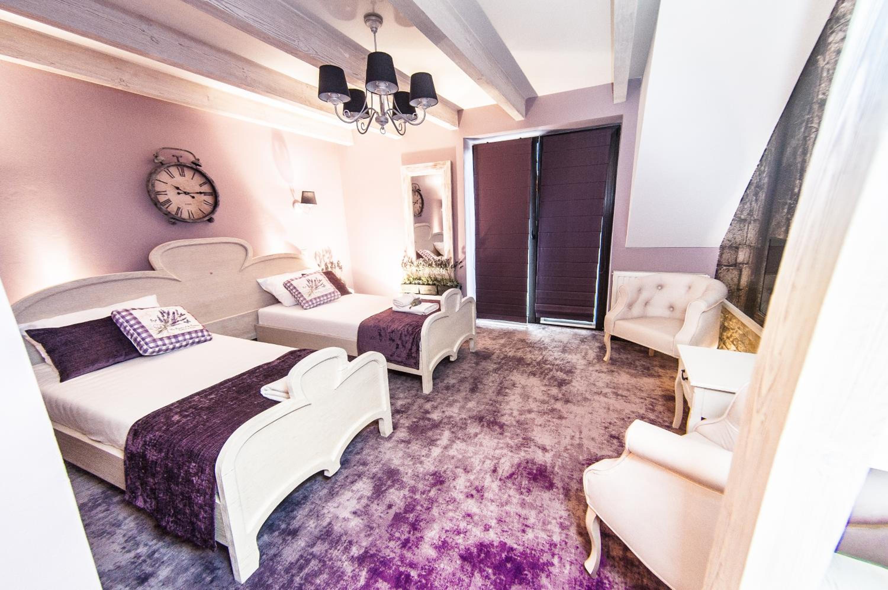 Deluxe Twin Room - Photo 5