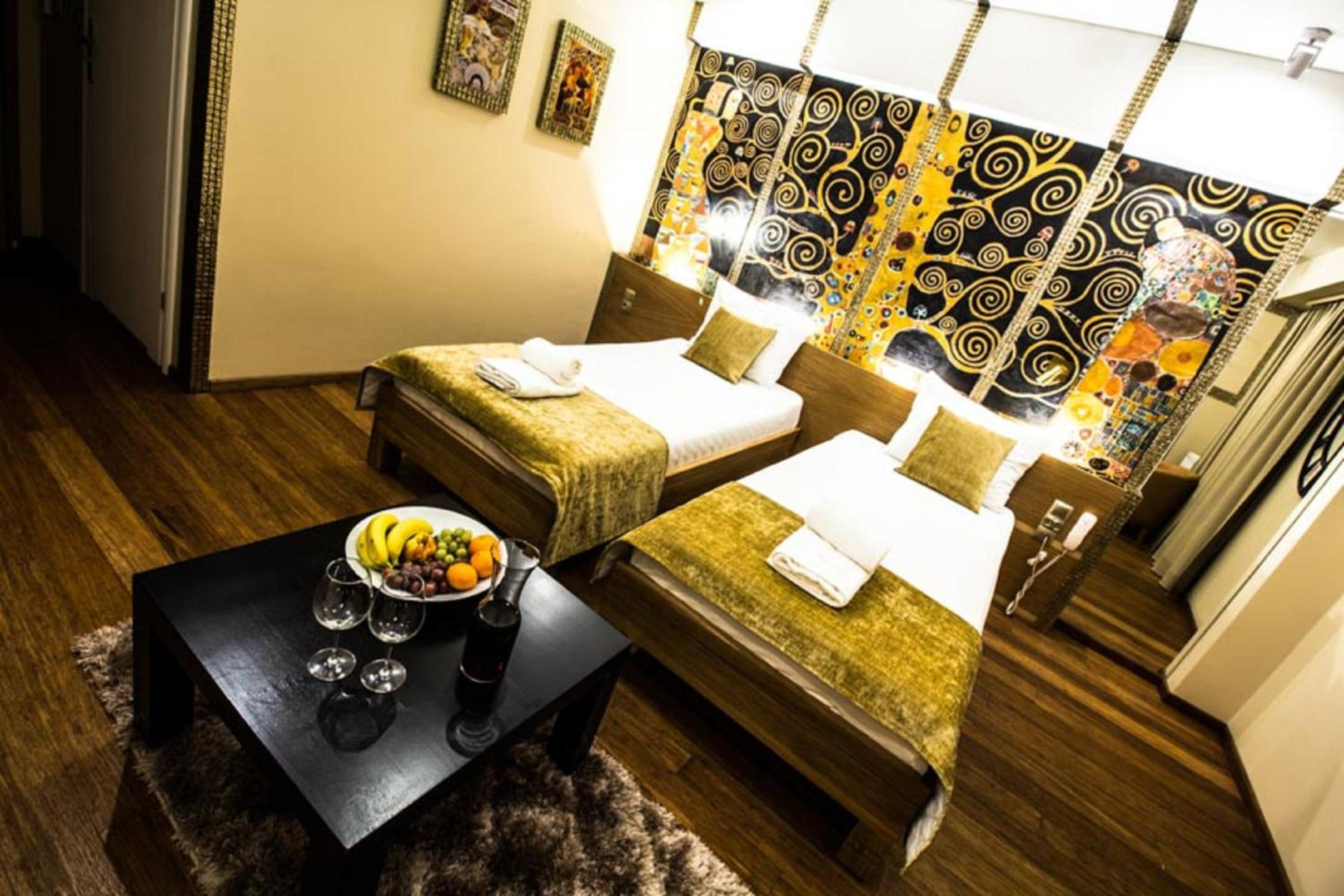 Deluxe Twin Room - Photo 7