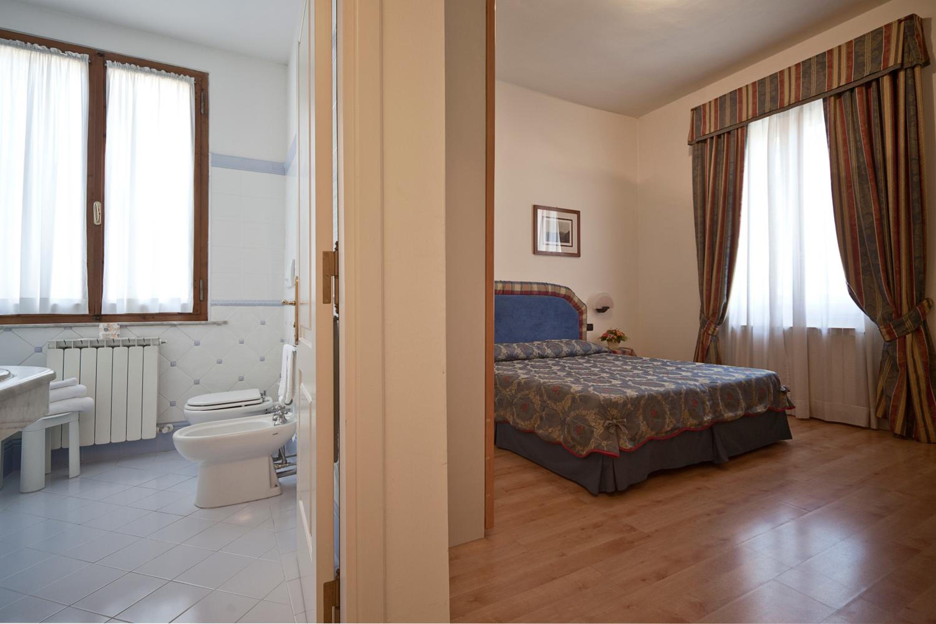 Superior Double Room (1 Adult) - Photo 1