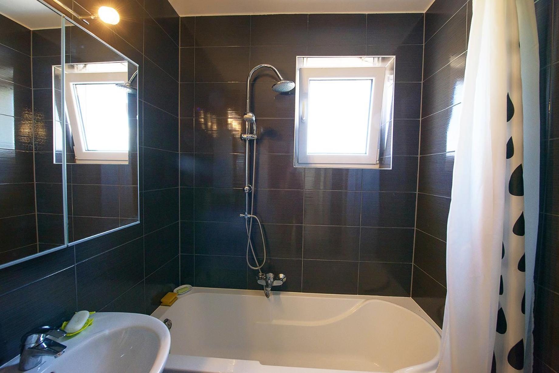 Superior Apartment - Photo 9