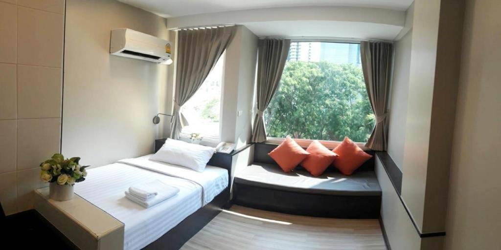 Deluxe Single Room photo 3