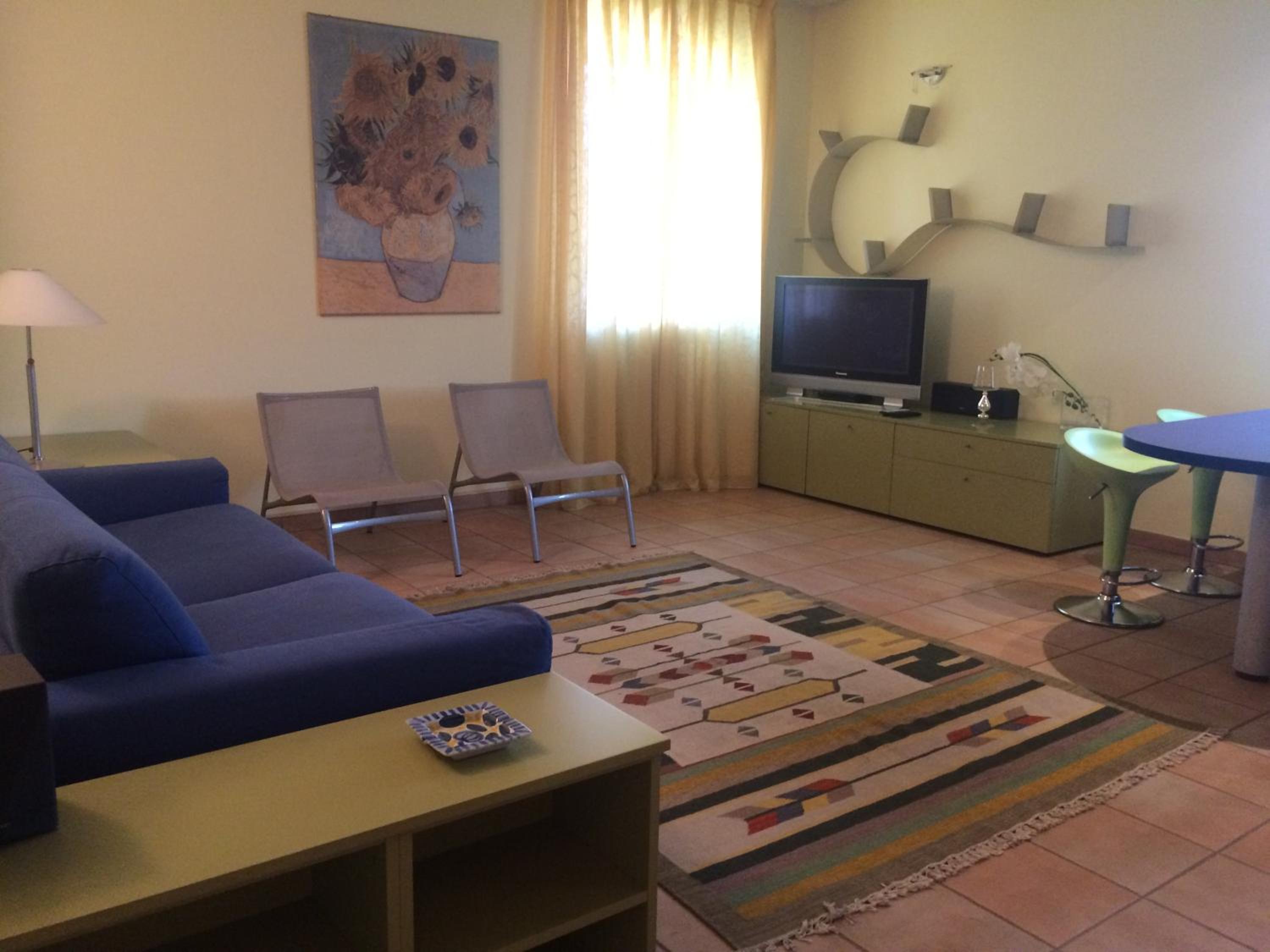 Deluxe Apartment
