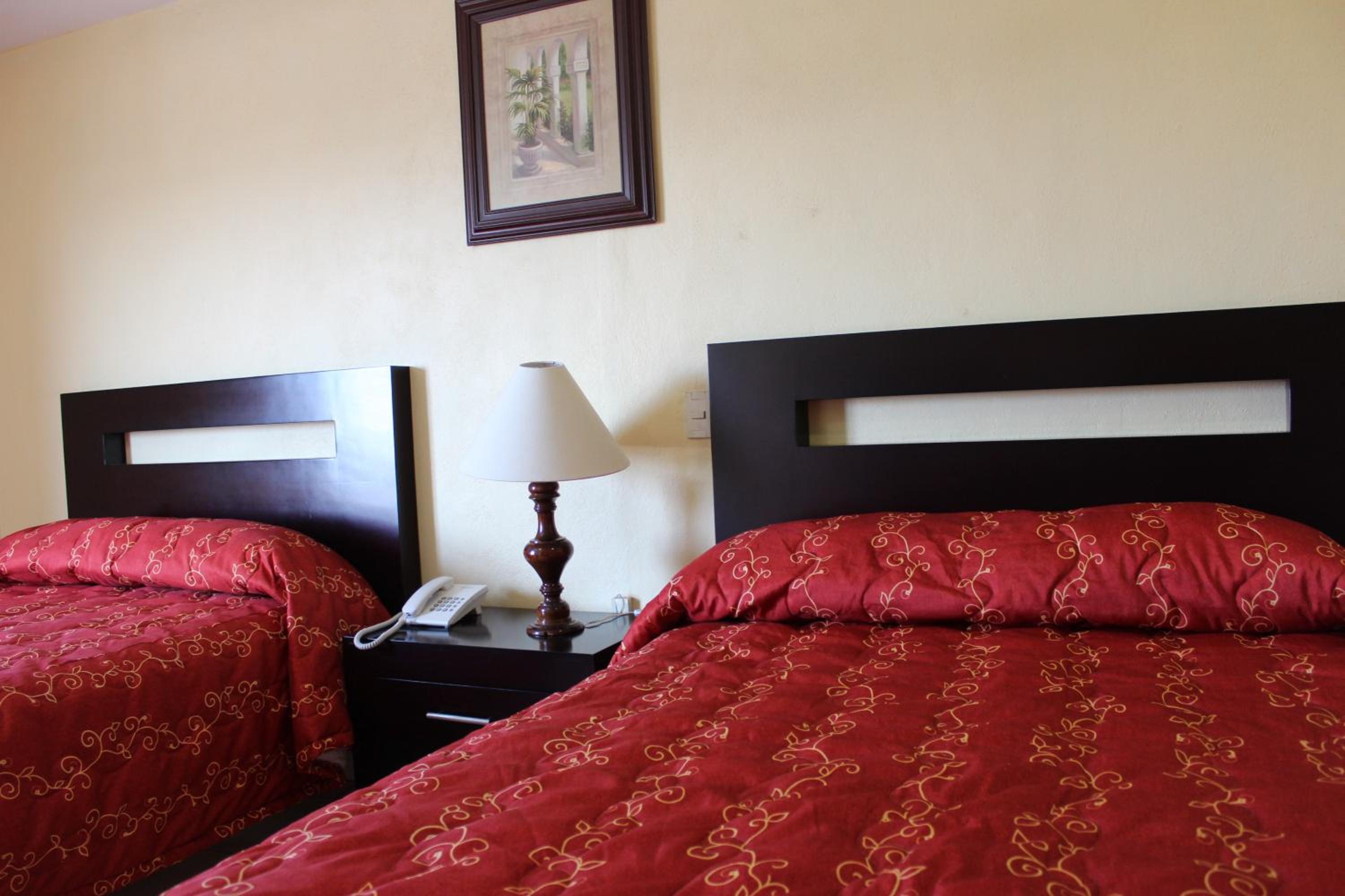 Double Room with Two Double Beds photo 2