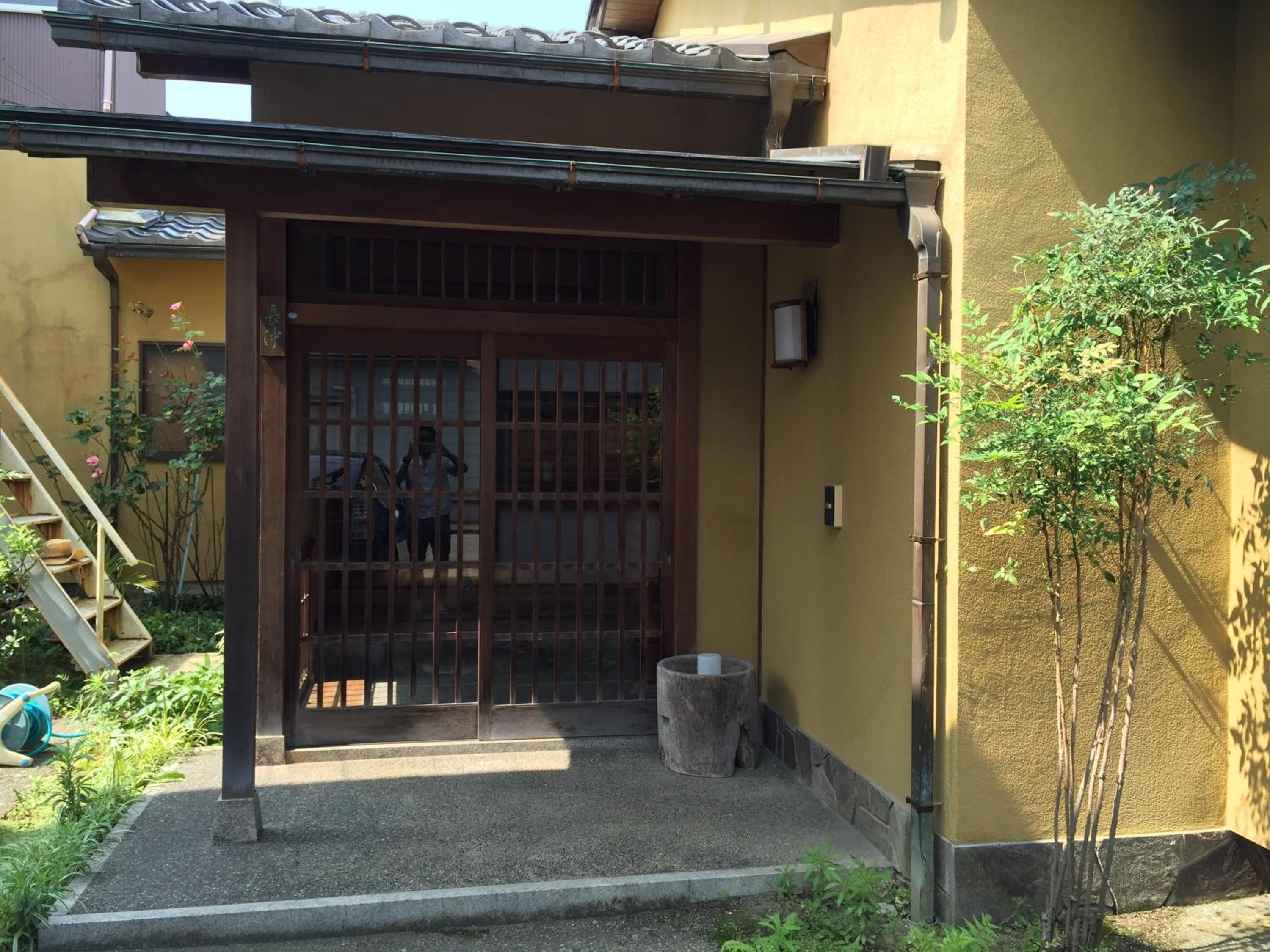 Two-Bedroom House - Photo 12