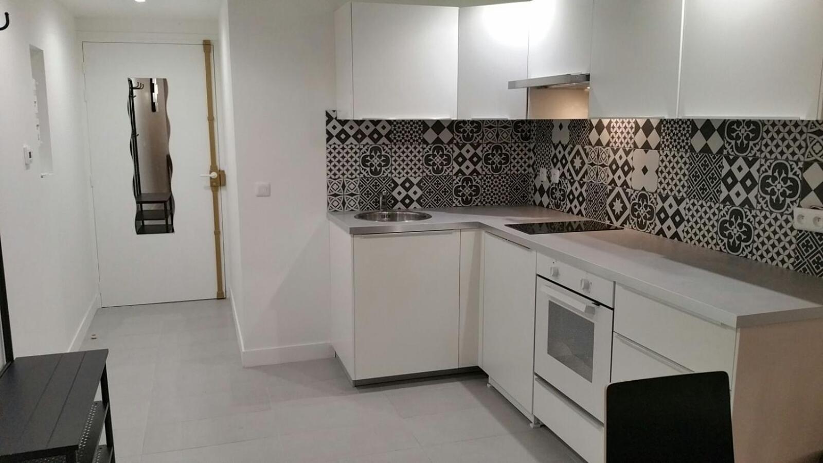 Apartment - Split Level - Photo 14