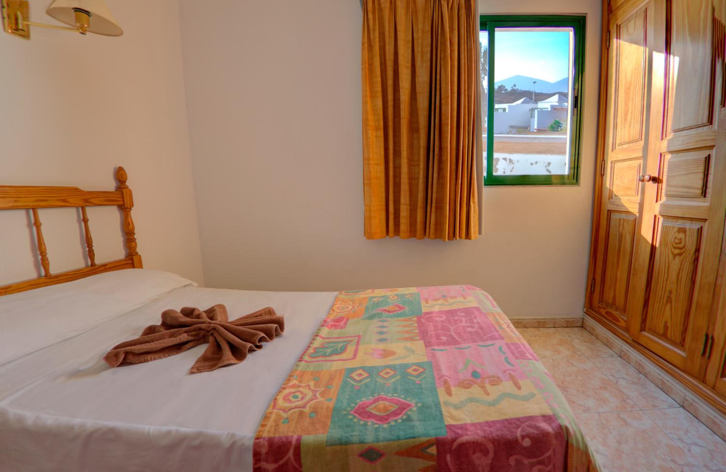 Apartment with Pool View and Private Balcony photo 2