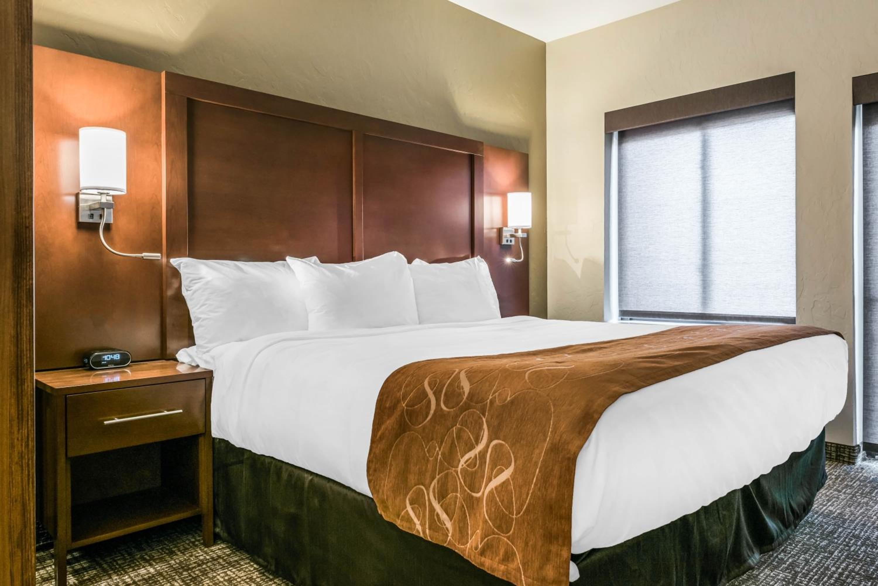 King Suite - Photo 11