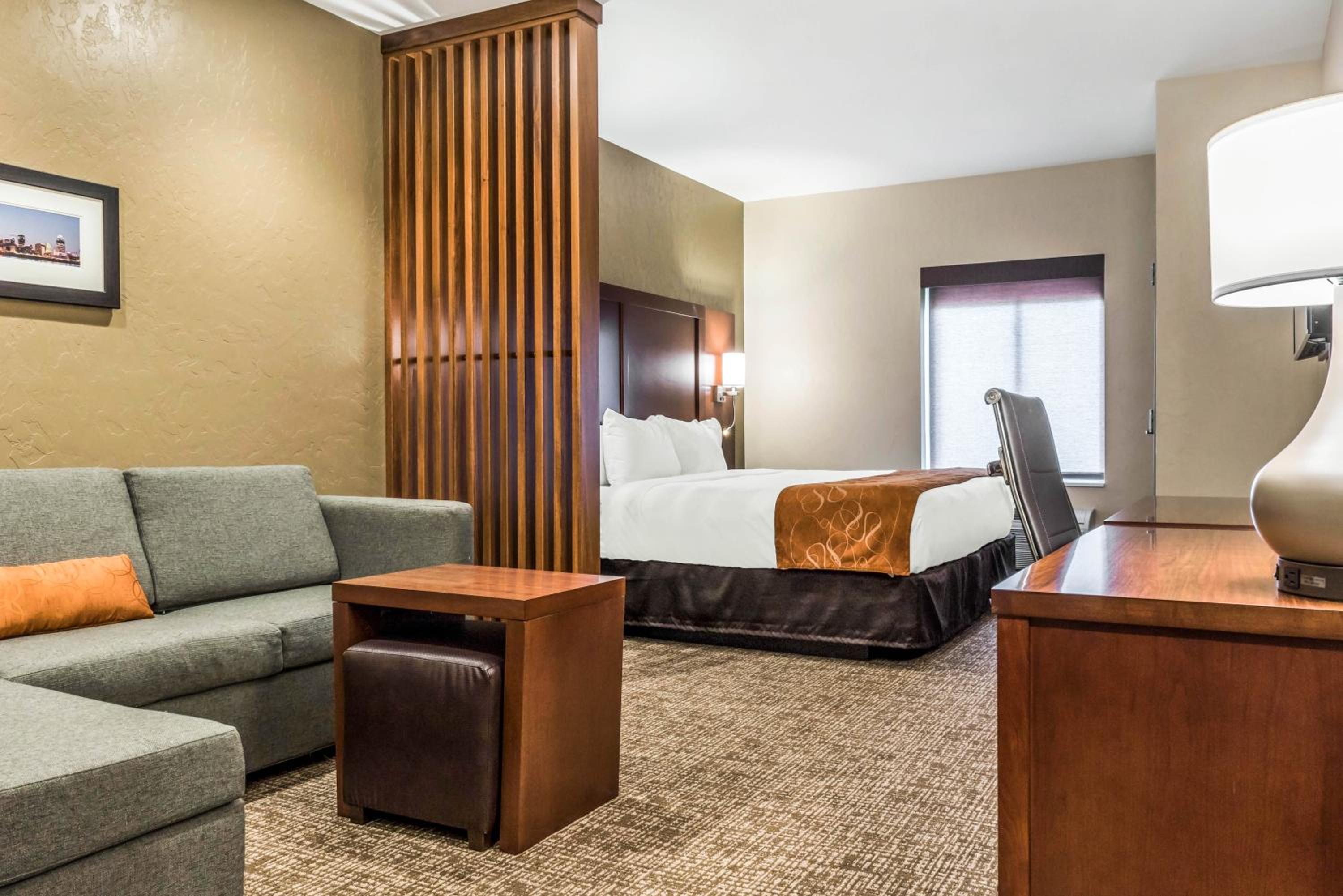King Suite - Photo 7