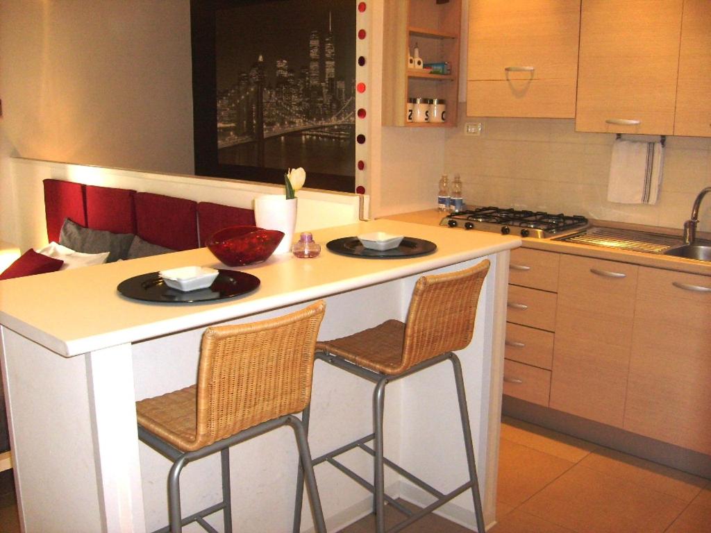 Studio Apartment - Photo 8