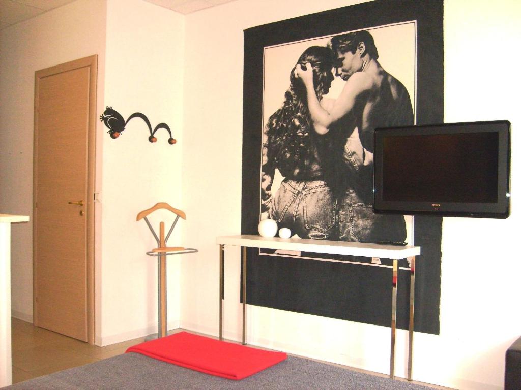 Studio Apartment - Photo 7