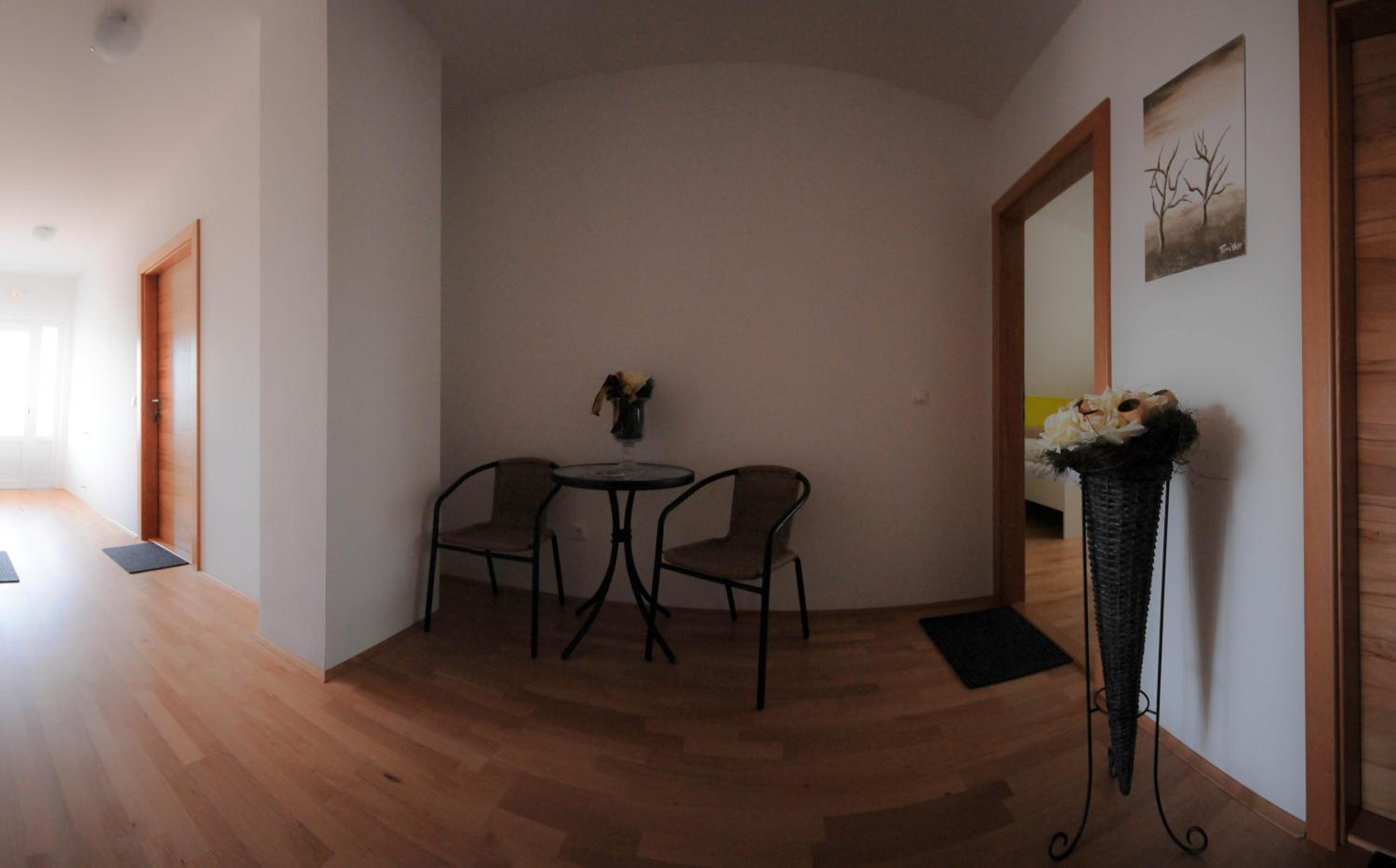 Double Room - Photo 1