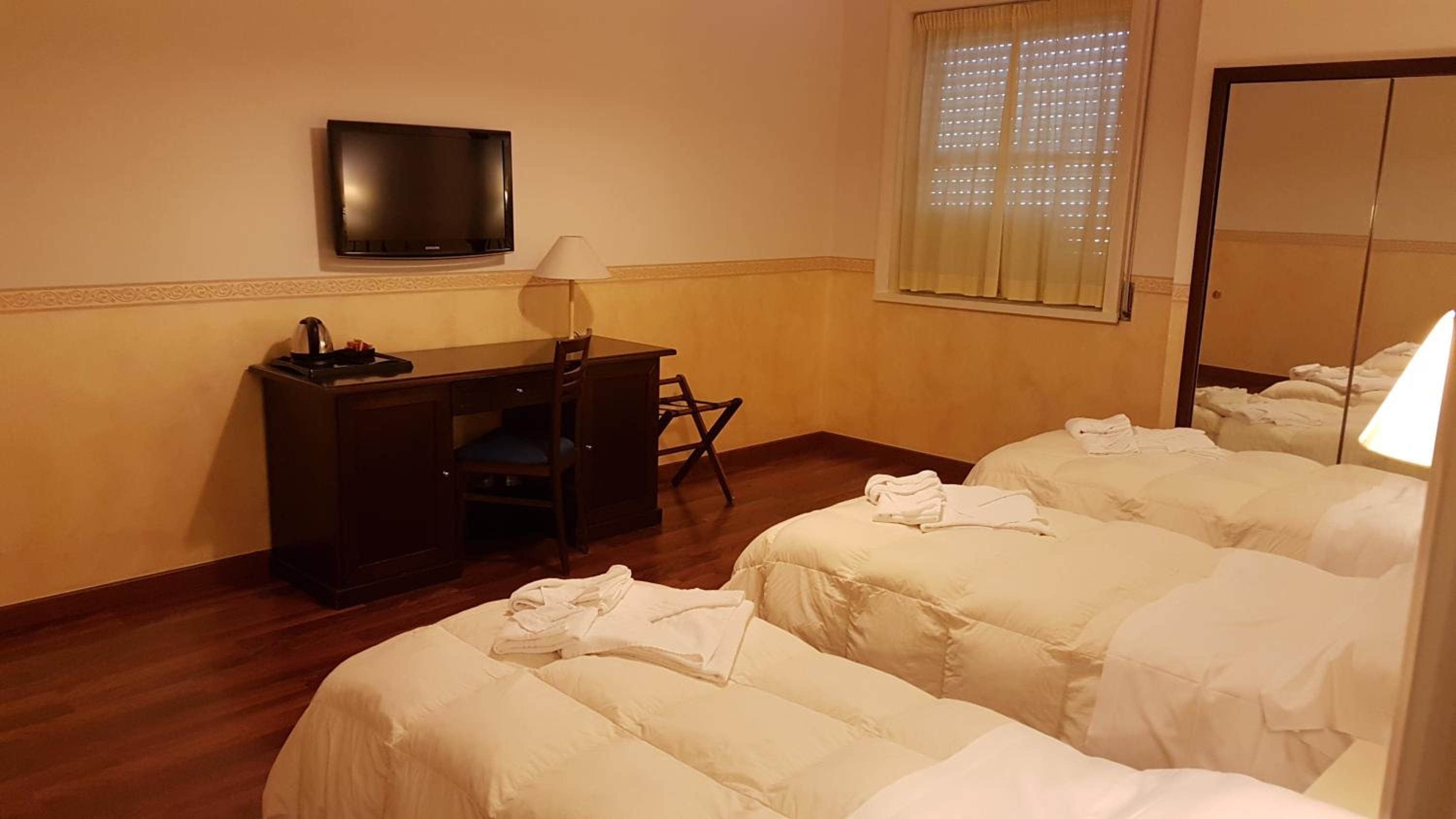 Triple Room - Photo 3