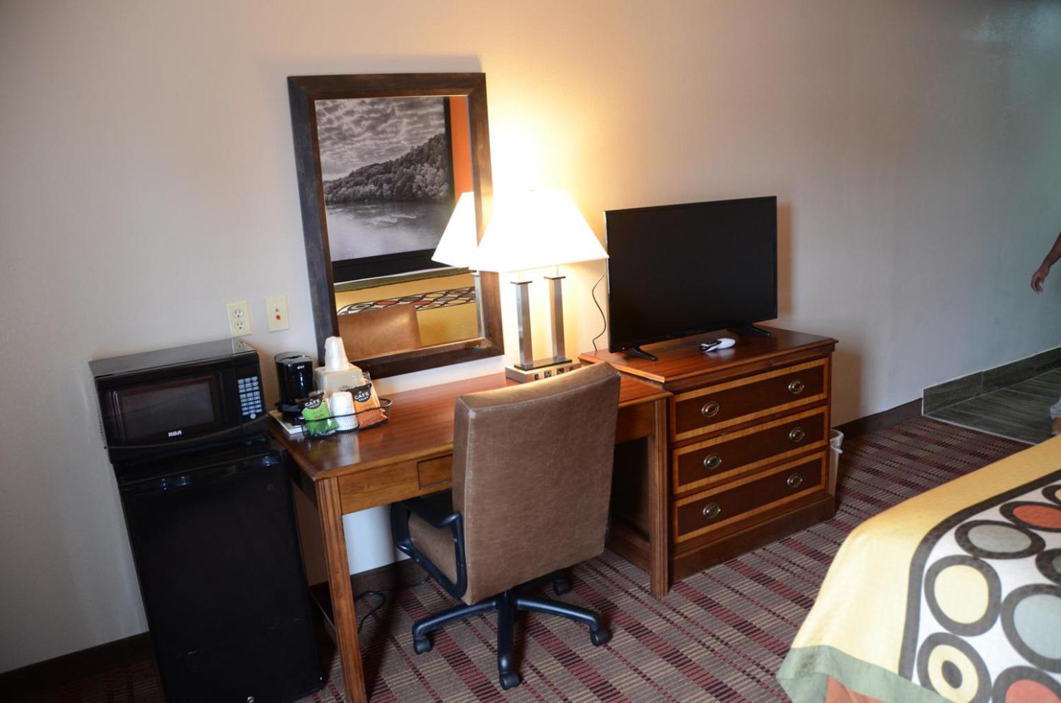 Super 8 by Wyndham Louisville/Expo Center, Foto 2
