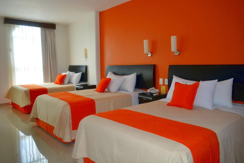 Basic Triple Room