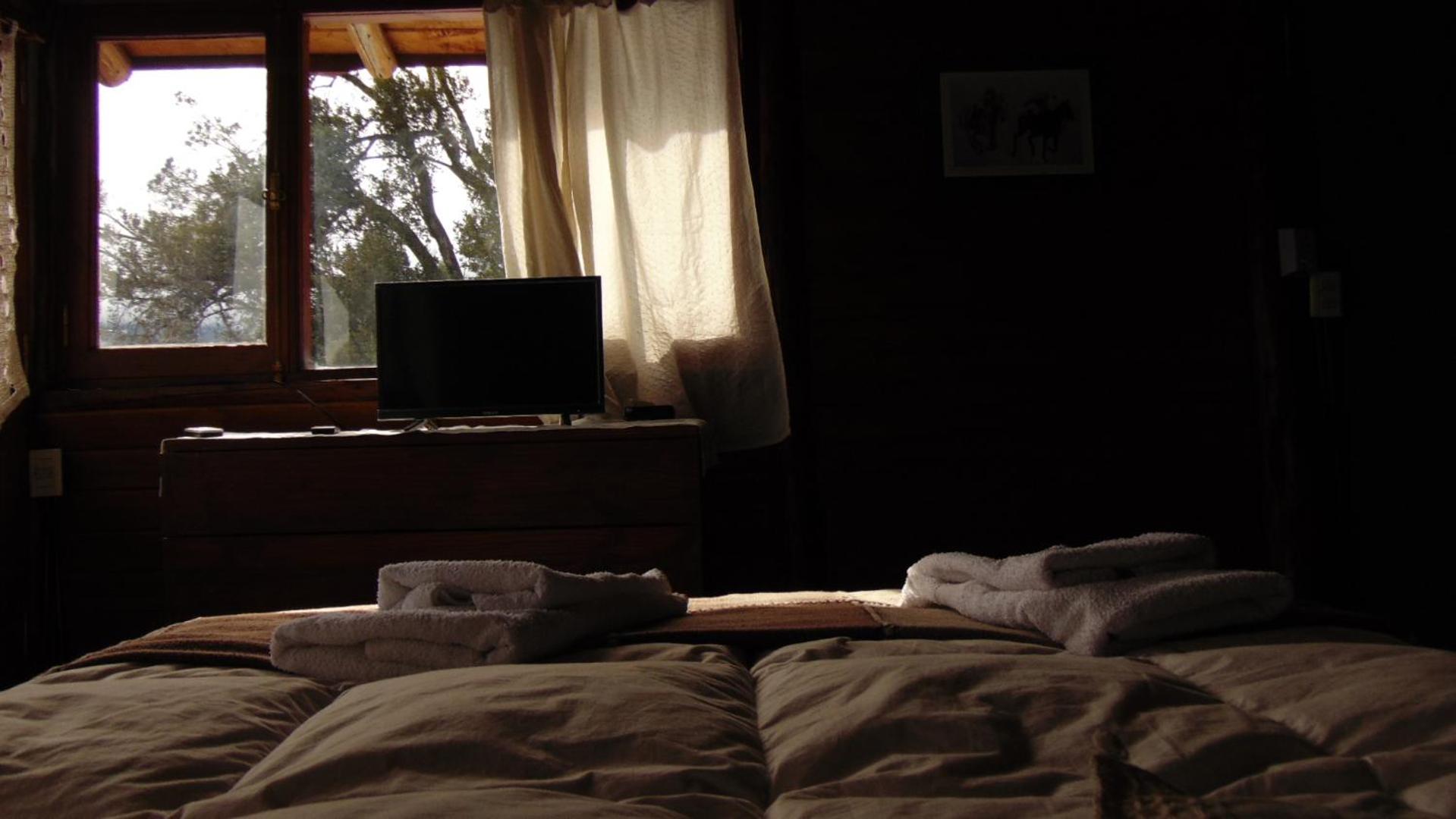 Double Room with Private Bathroom photo 1
