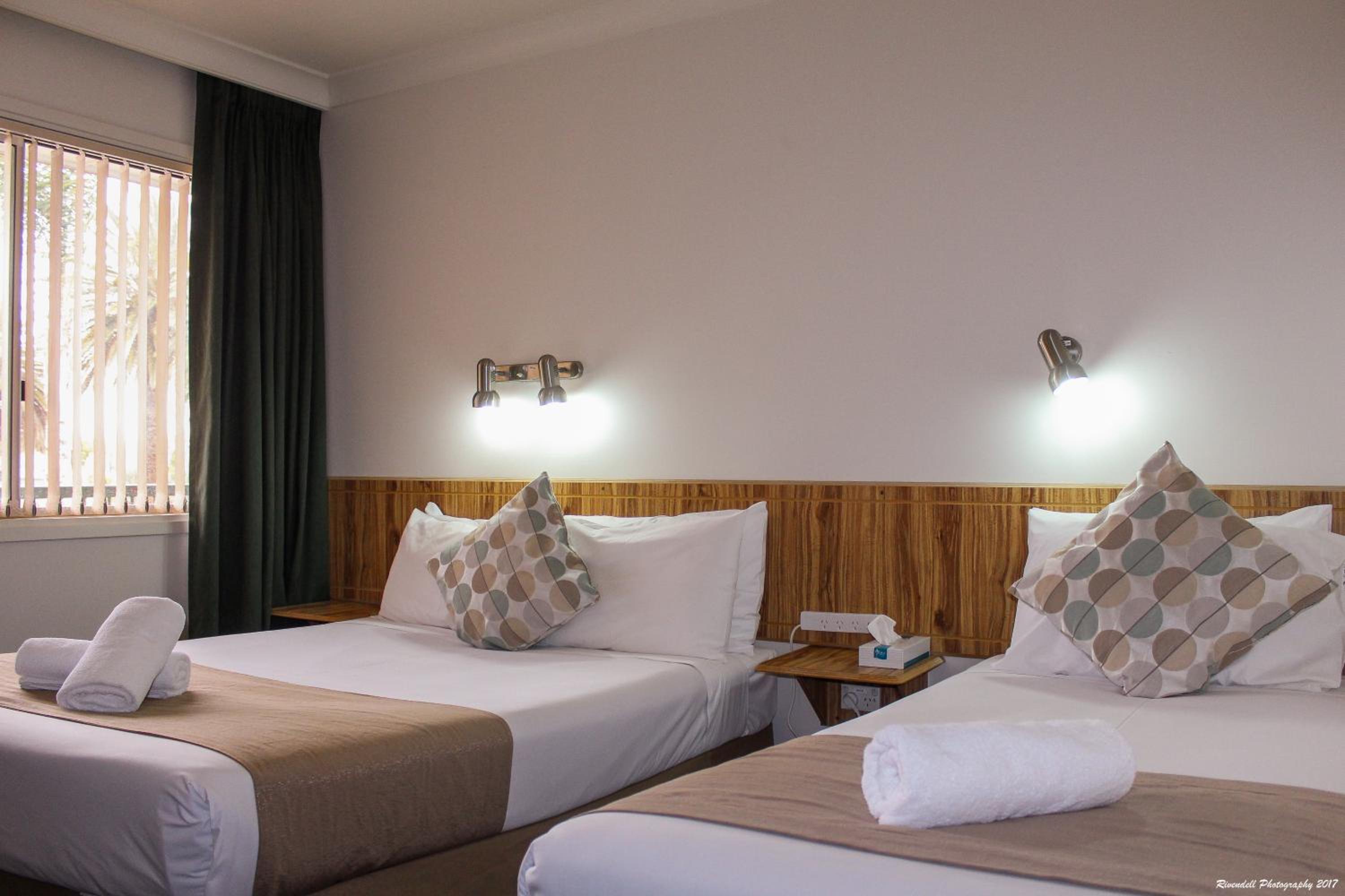 Upstairs Room with a Double and a Single Bed photo 1