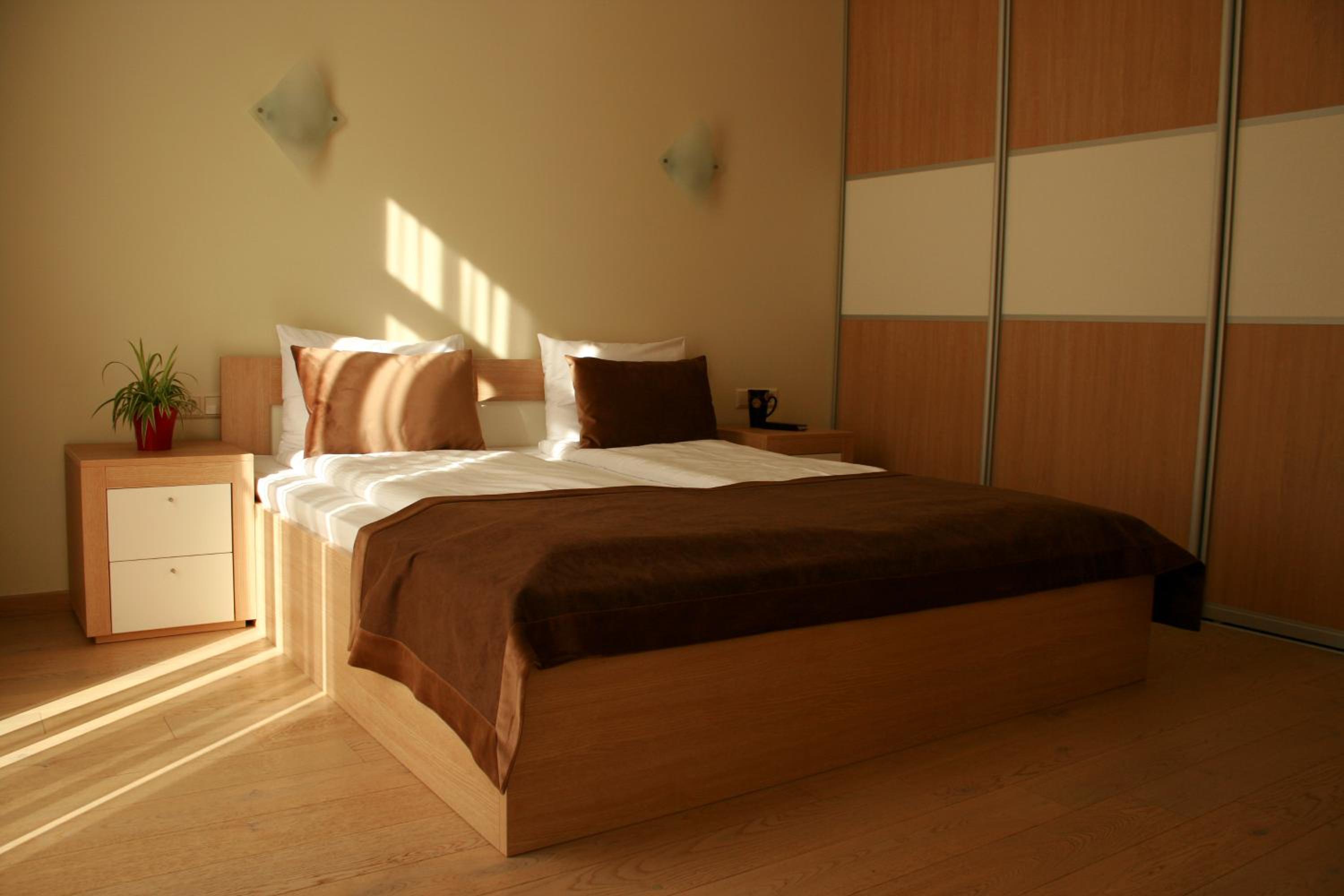Two-Bedroom Apartment with Terrace photo 2
