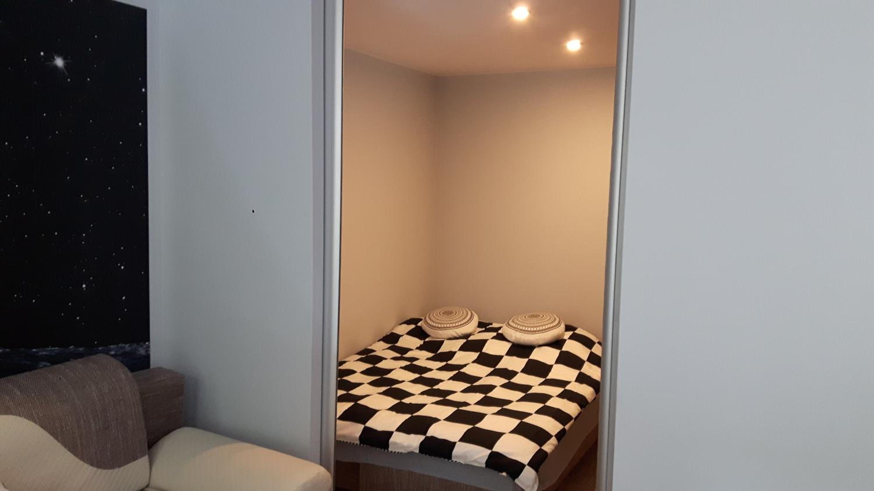 Studio Apartment - Photo 6