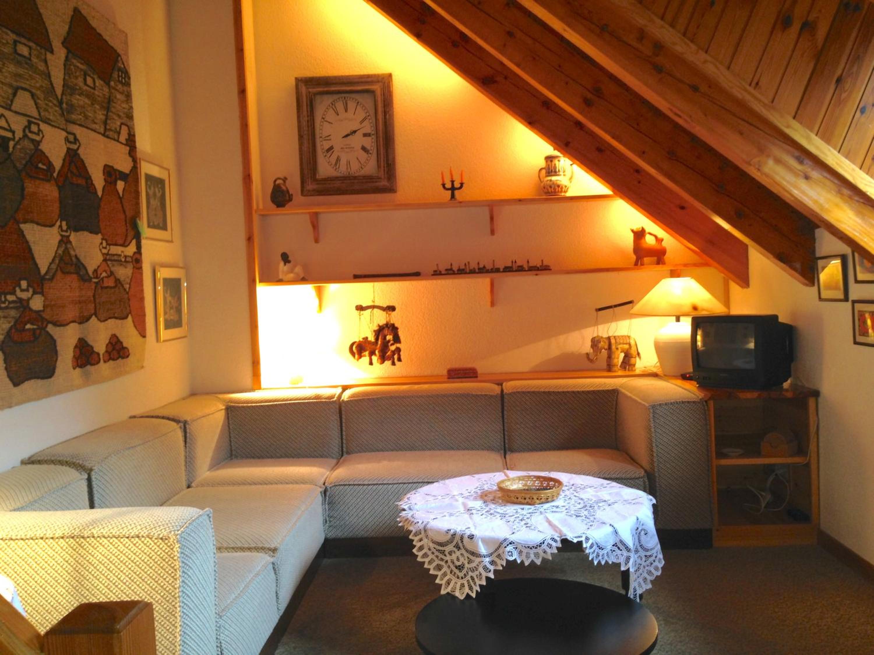 Maisonette (Maisonette)