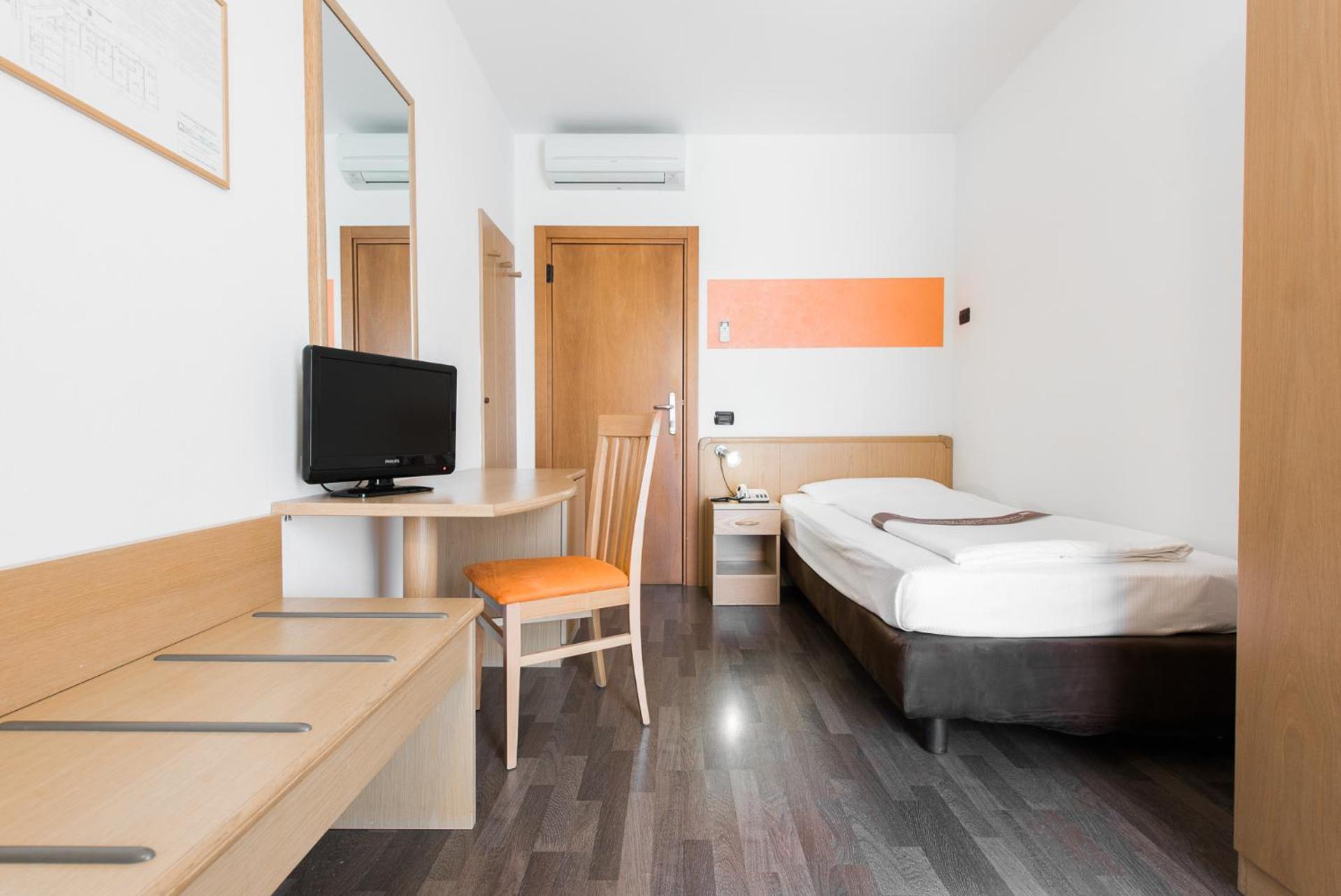 Single Room