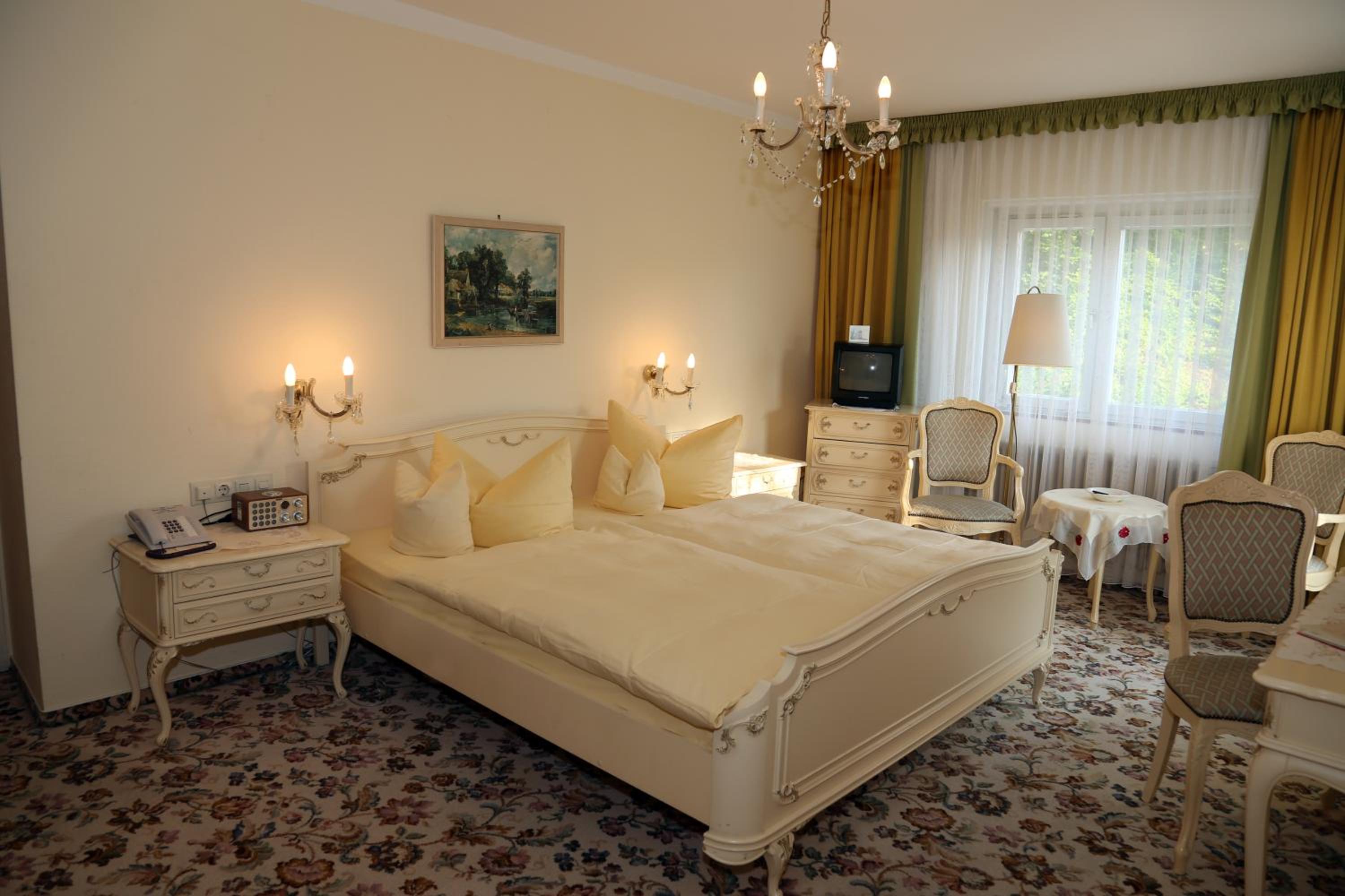 Double Room - Photo 4