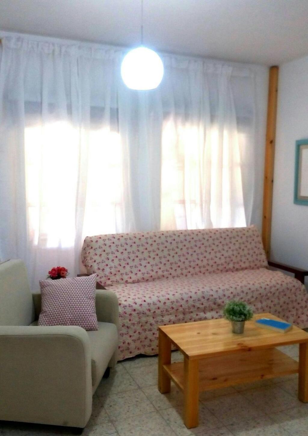 Family Apartment - Photo 16