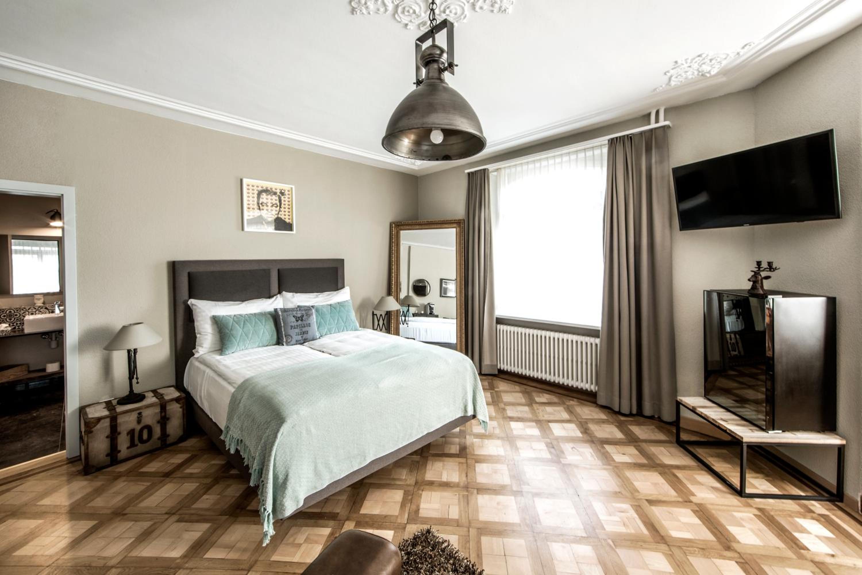 Junior Suite - Photo 8