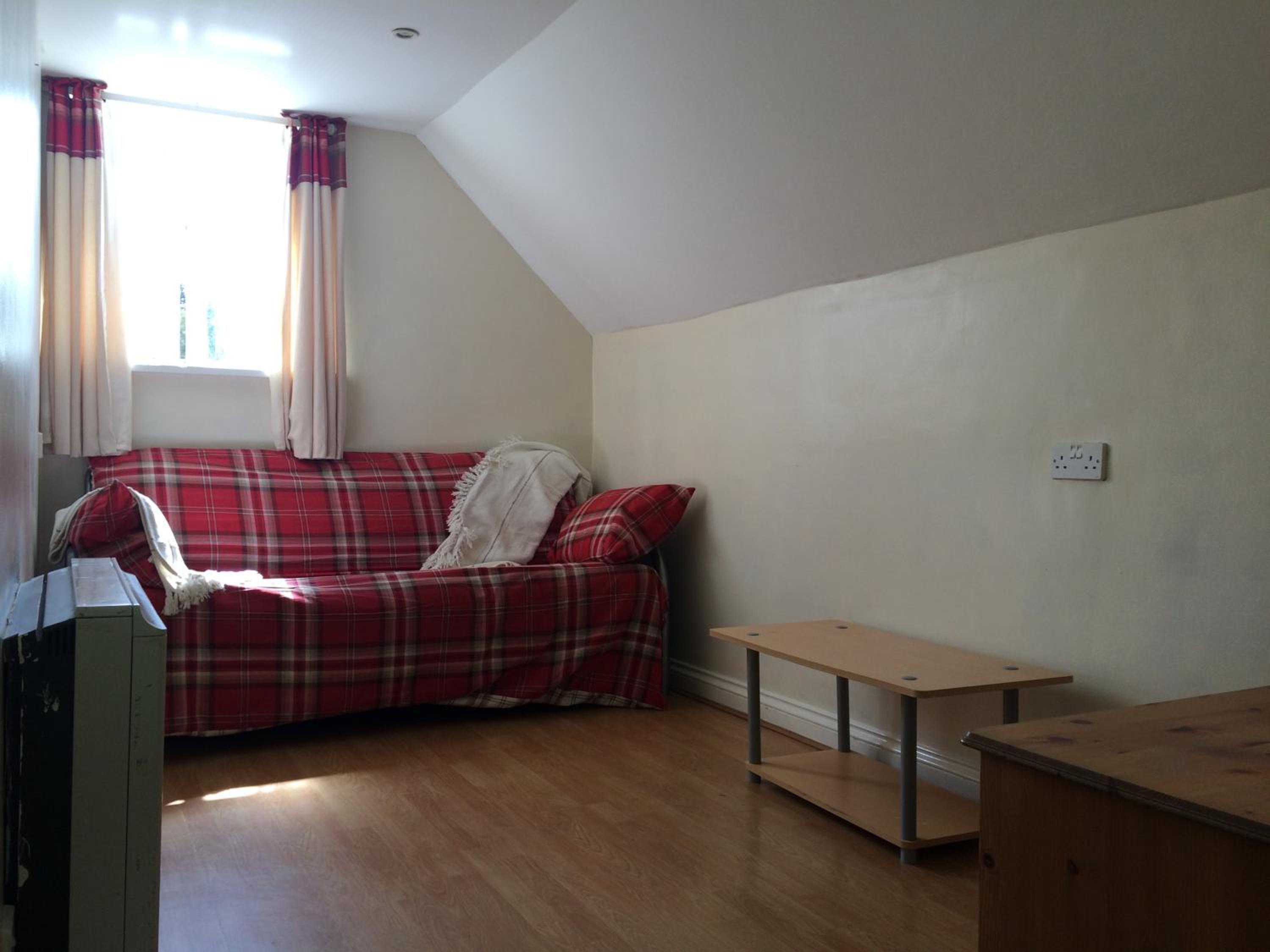 Double Room with Extra Bed photo 1