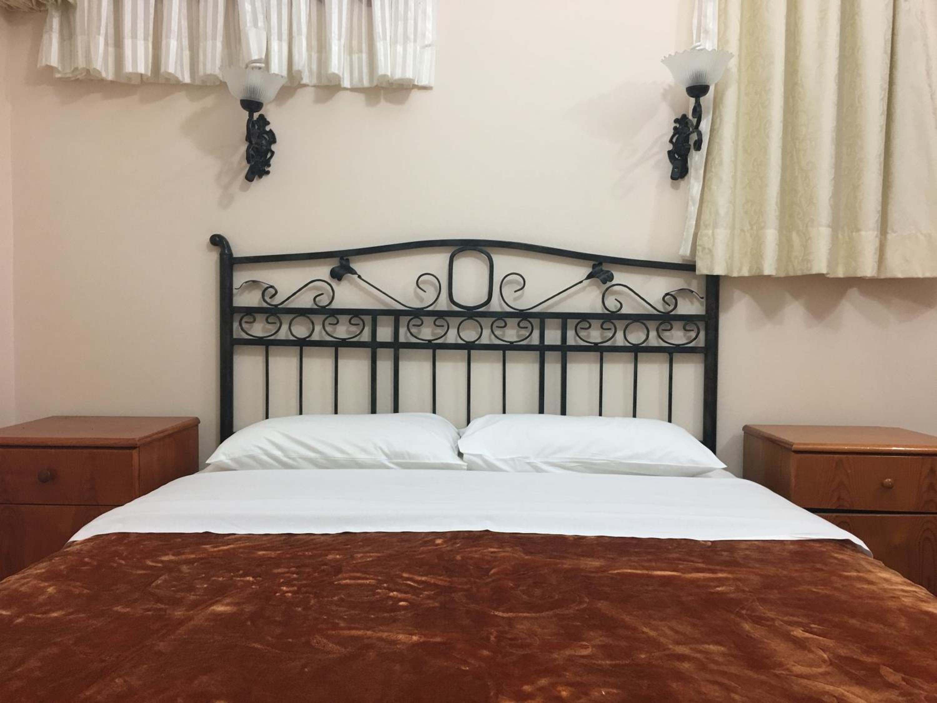 Economy Double Room photo 1
