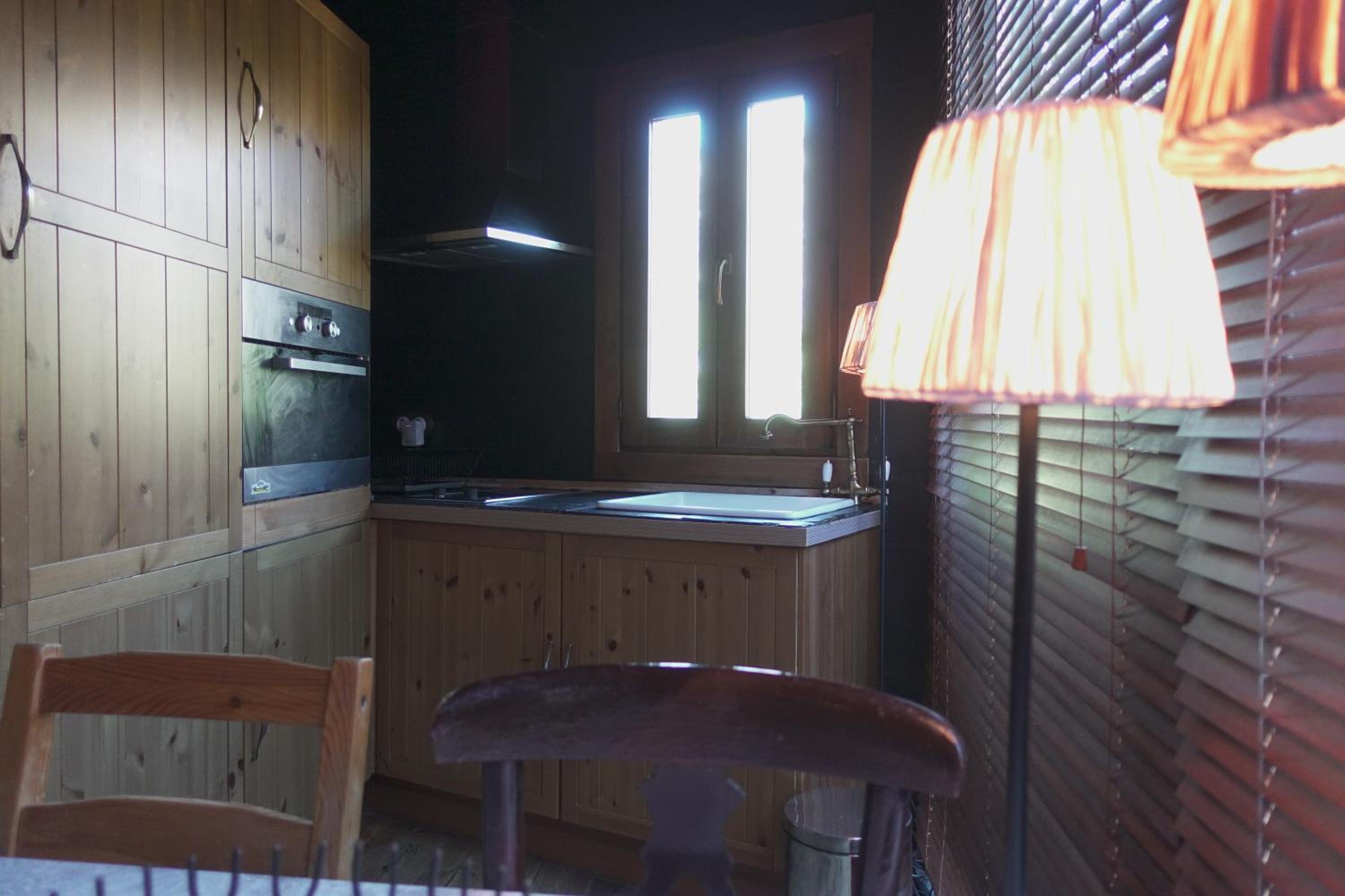 One-Bedroom House photo 2
