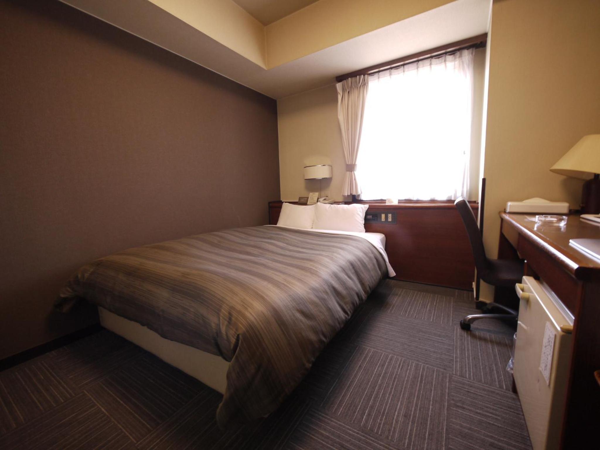Double Room - Smoking - Photo 5