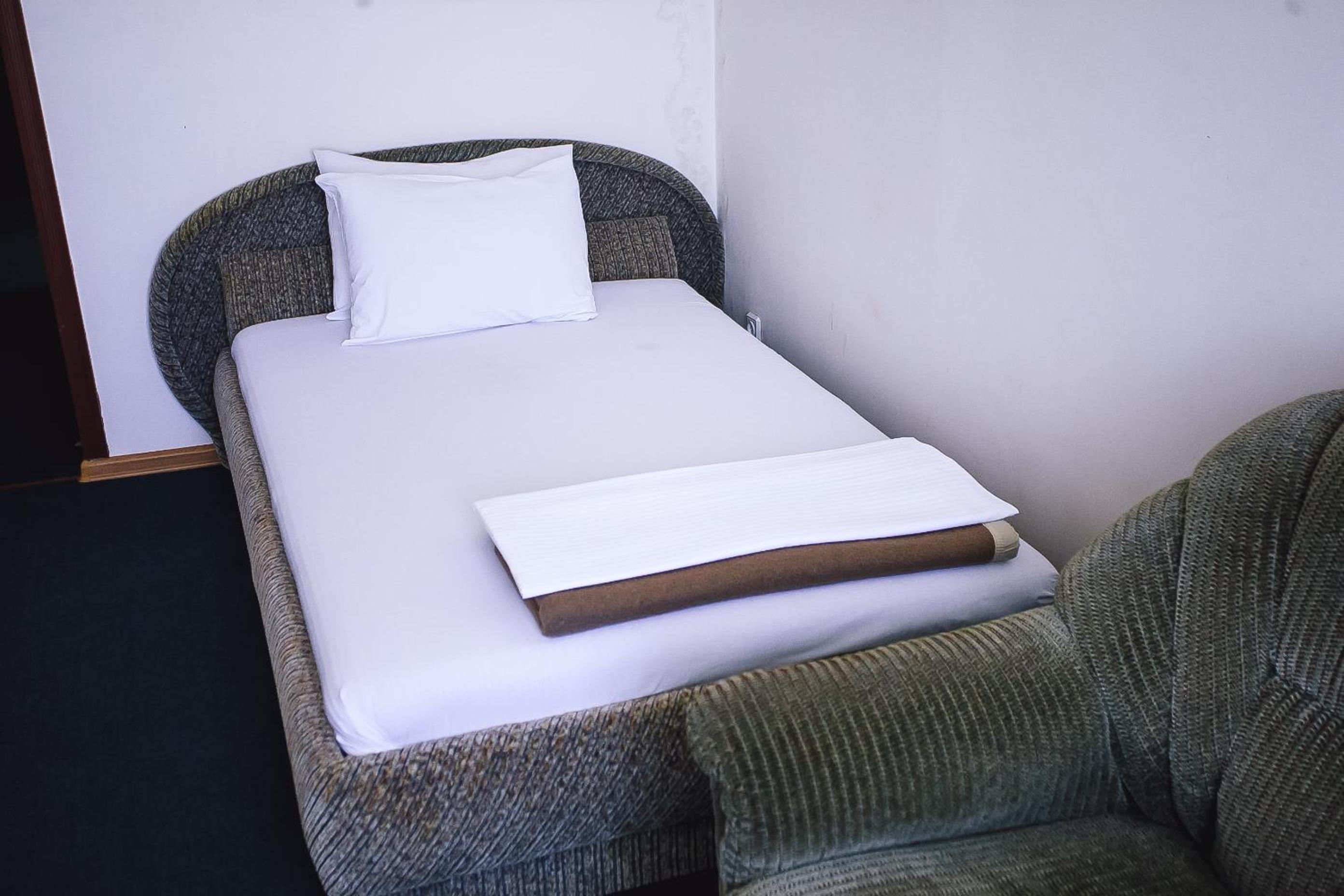 Small Single Room photo 1