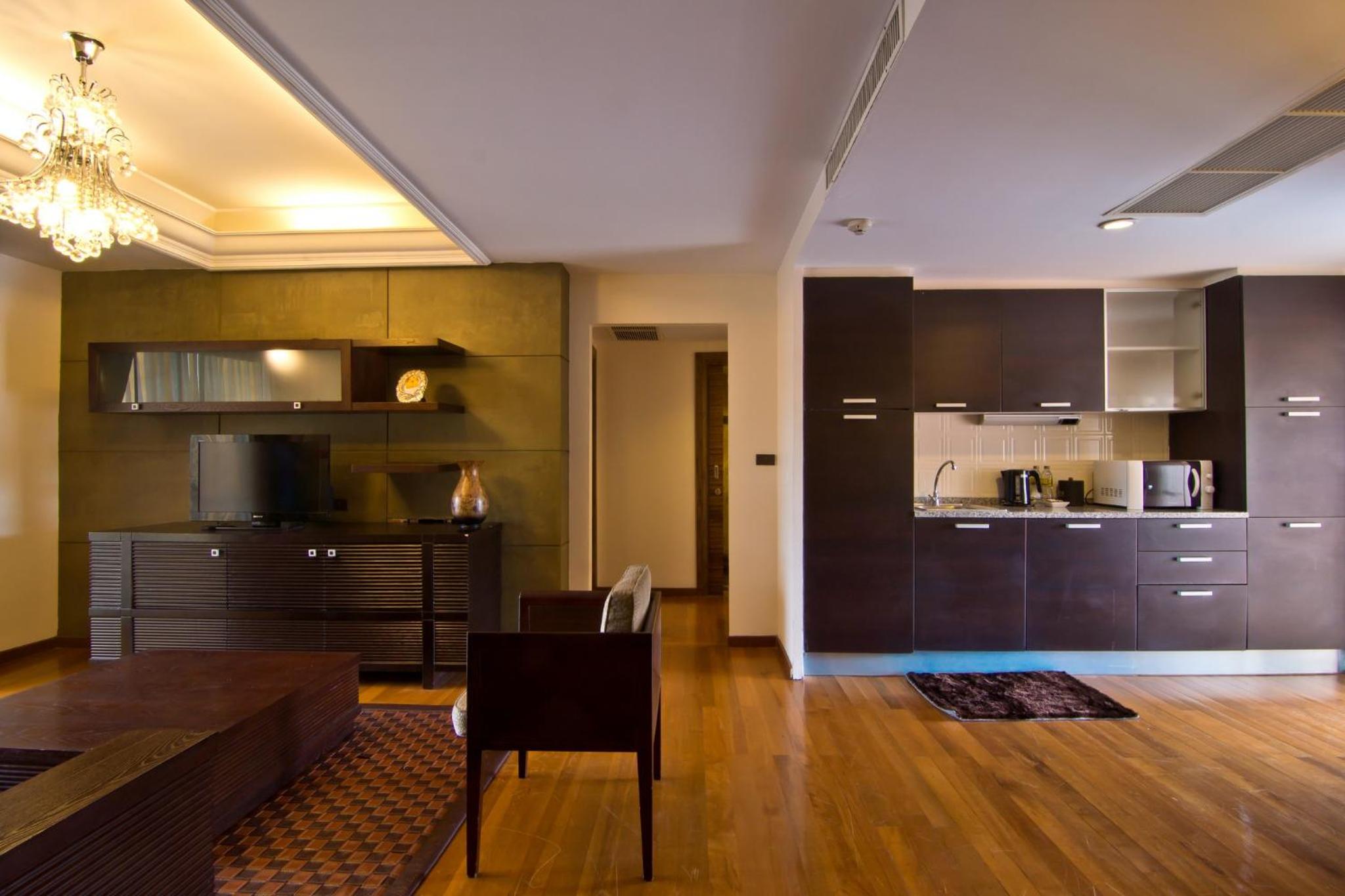 One-Bedroom Suite - Photo 16