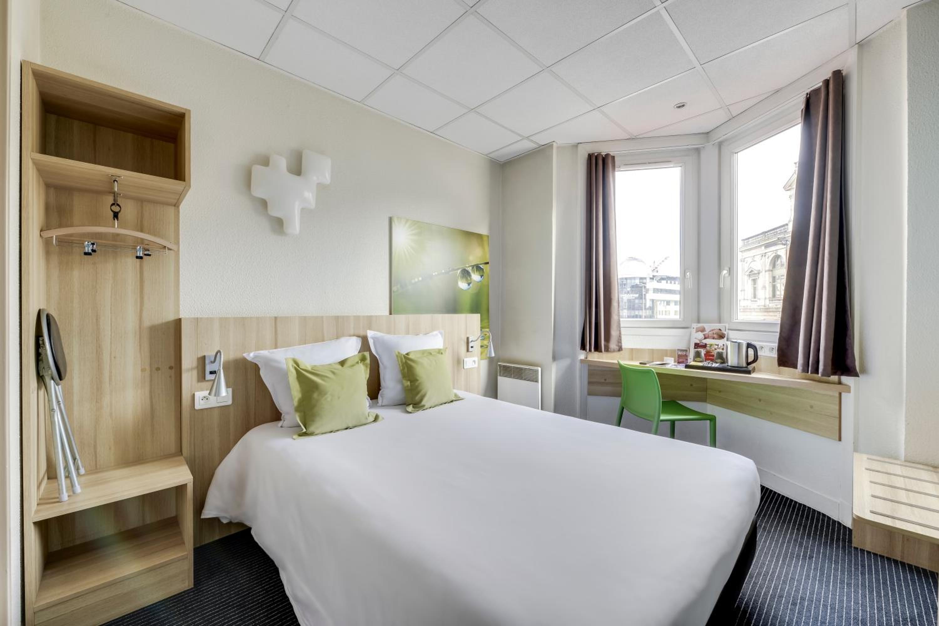 Double Room - Photo 5