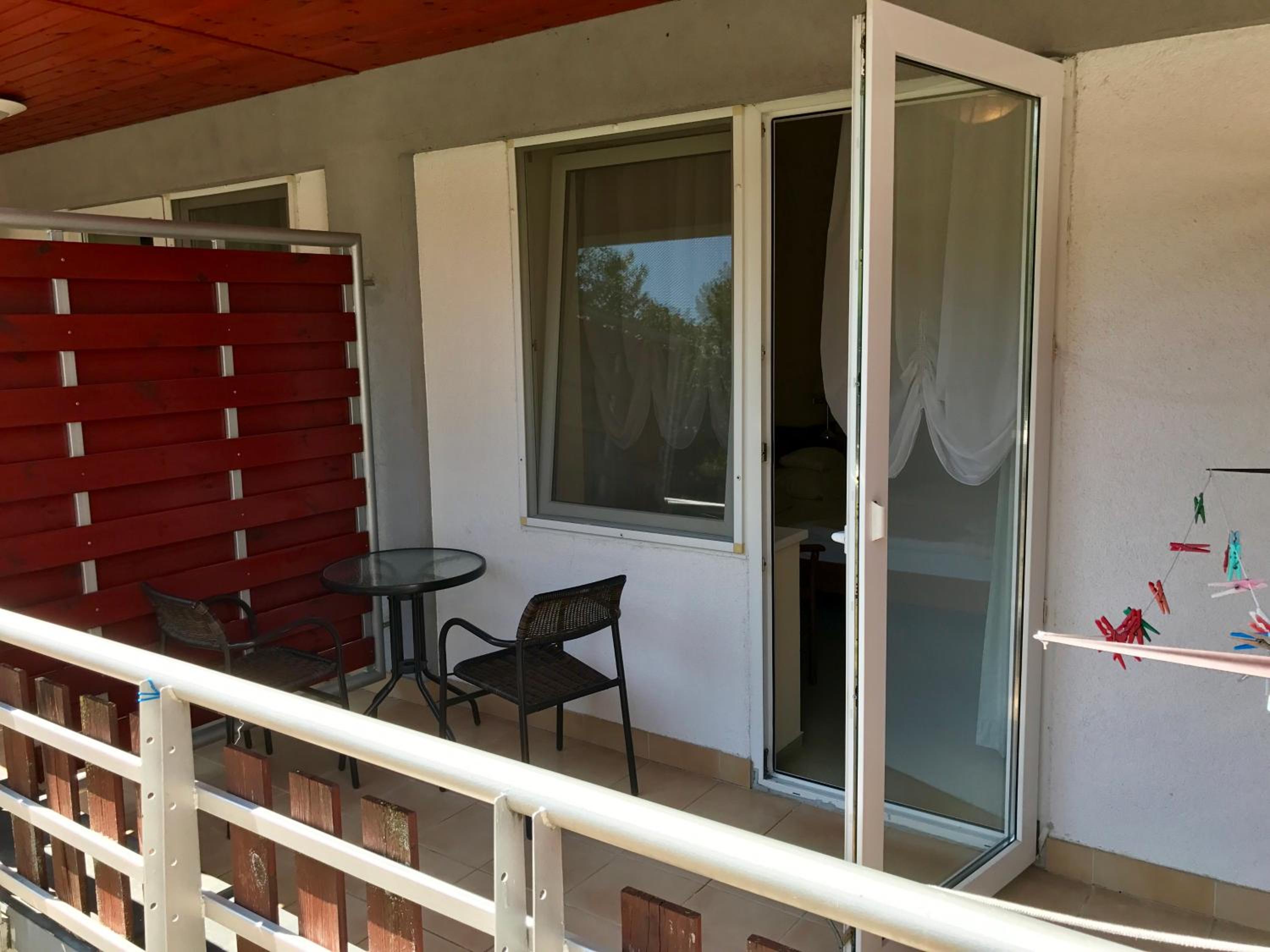 Double or Twin Room with Balcony - Photo 1