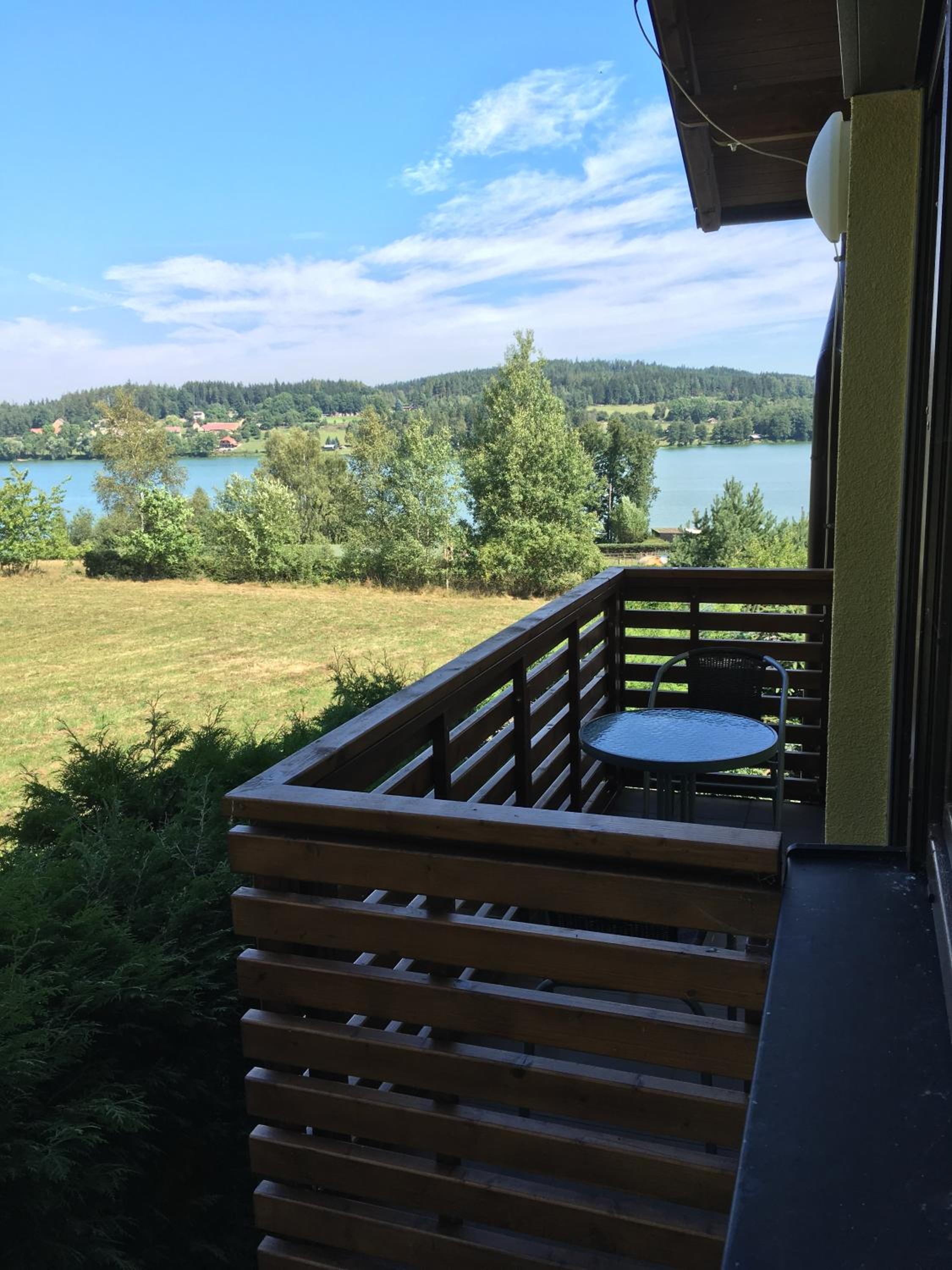 Family Room with Garden View photo 3