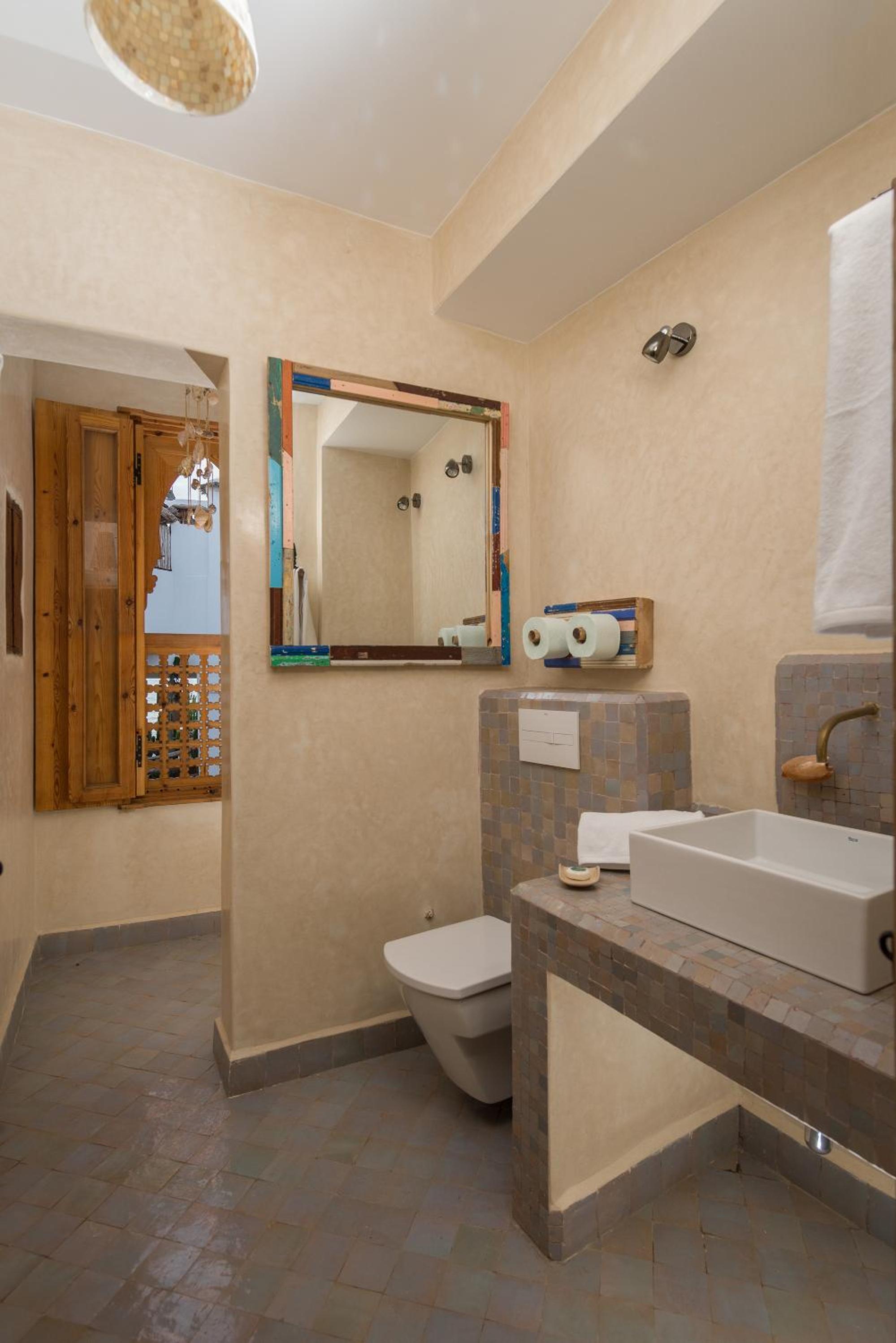 King Suite with Ocean View photo 3