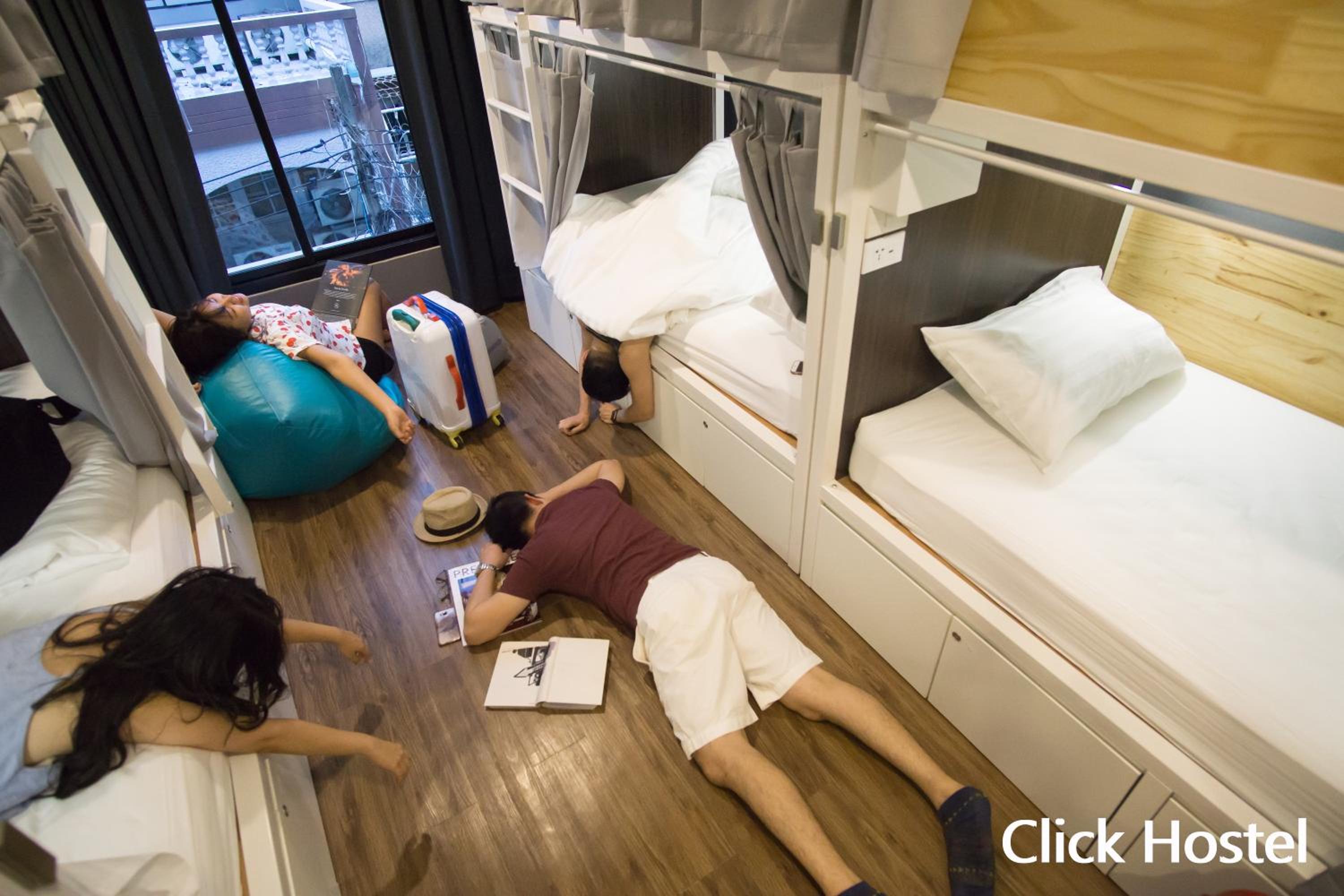 Bed in 10-Bed Mixed Dormitory Room photo 2