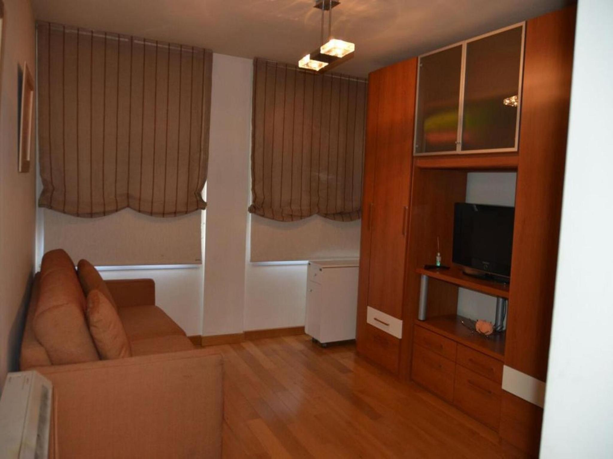 Studio (4 Adults) - Photo 6