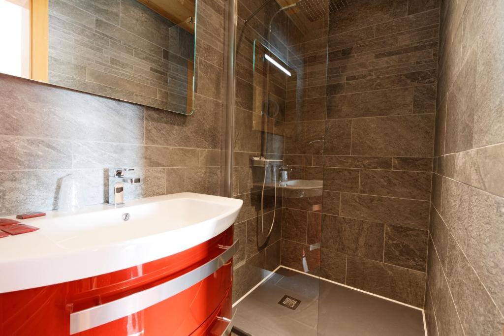 Triple Room with Lake View - Photo 6