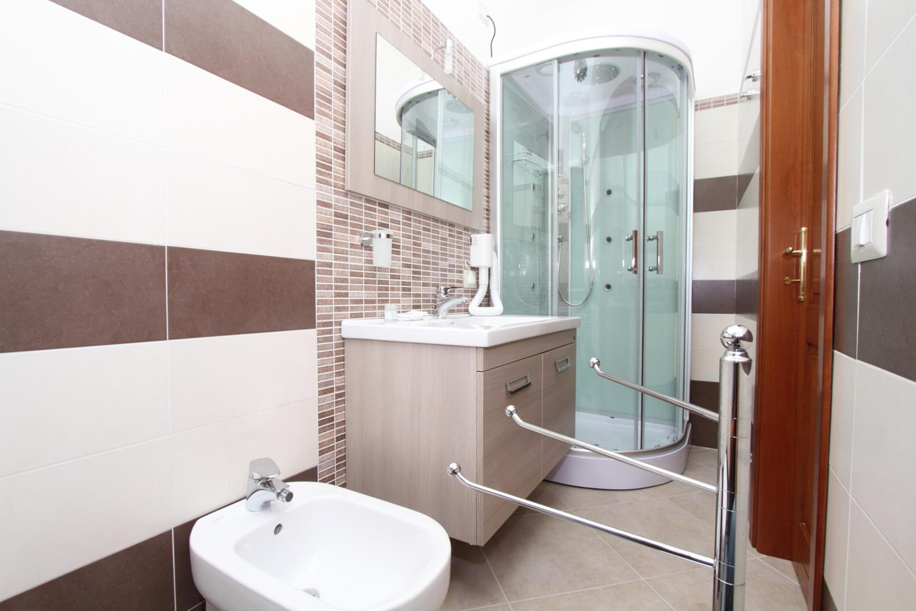 Double or Twin Room photo 2