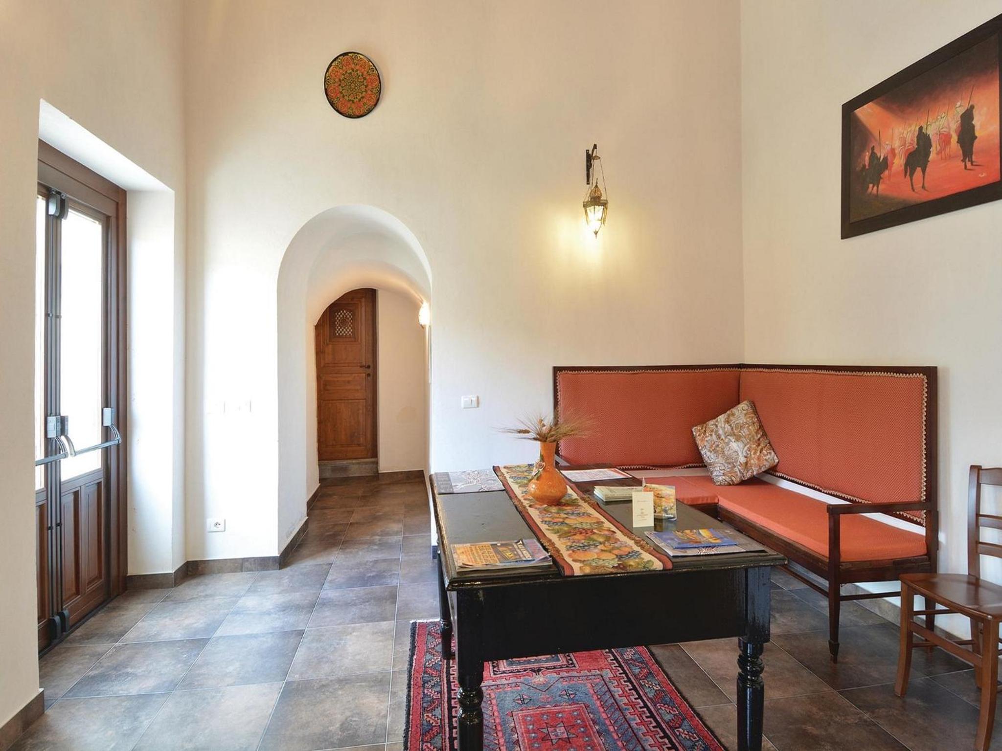 Five-Bedroom Villa photo 2