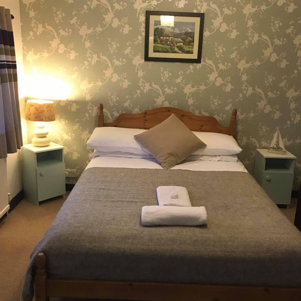 Double Room with Private Bathroom #2